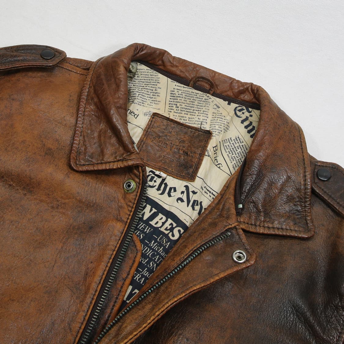 (착용컷) 양가죽 플라이트 자켓 (남성용 103) 상품이미지5