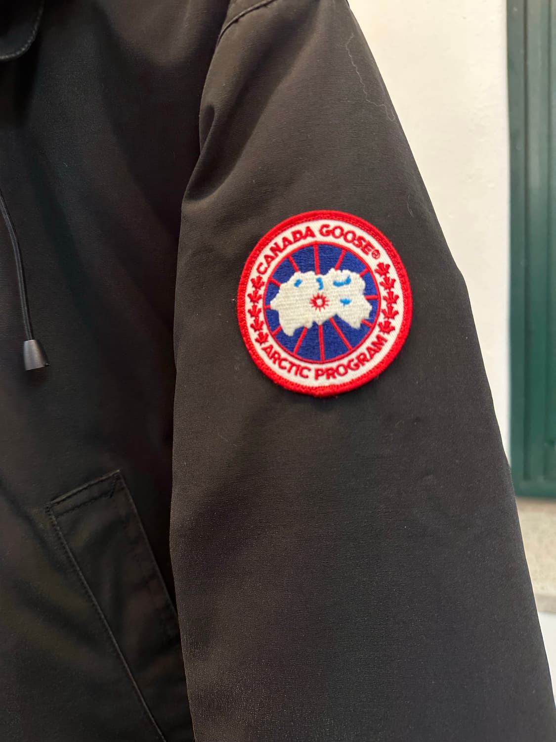 캐나다구스 블랙 패딩 s사이즈 상품이미지2
