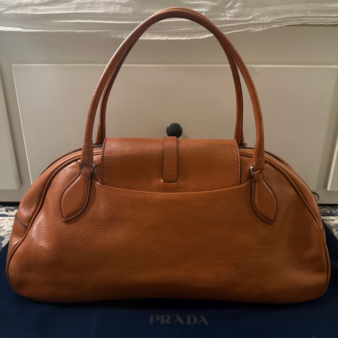 프라다 닥터 레더 볼링백 상품이미지4