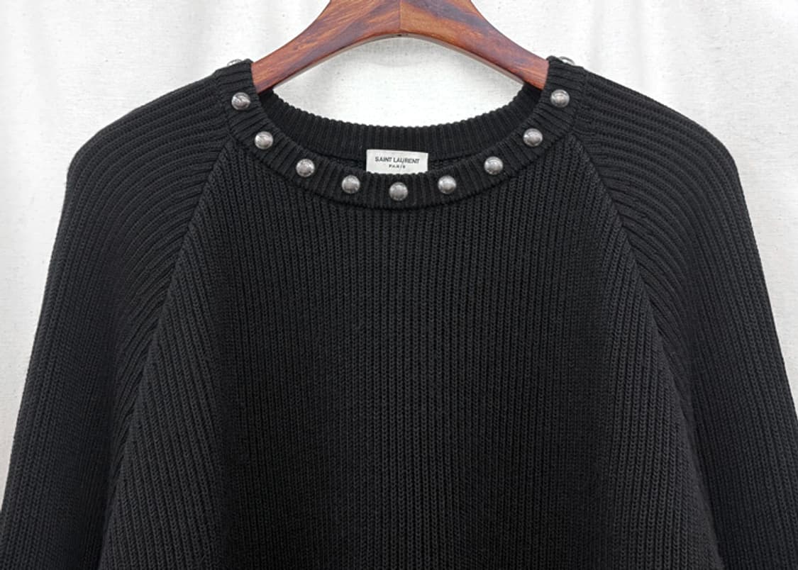 생 로랑 14F/W 스터드 니트 스웨터 상품이미지2