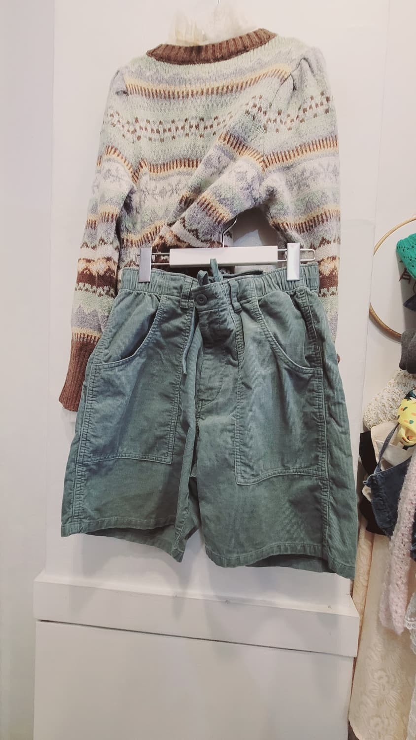 퍼프 크롭니트. 유니클로 코듀로이 상품이미지8