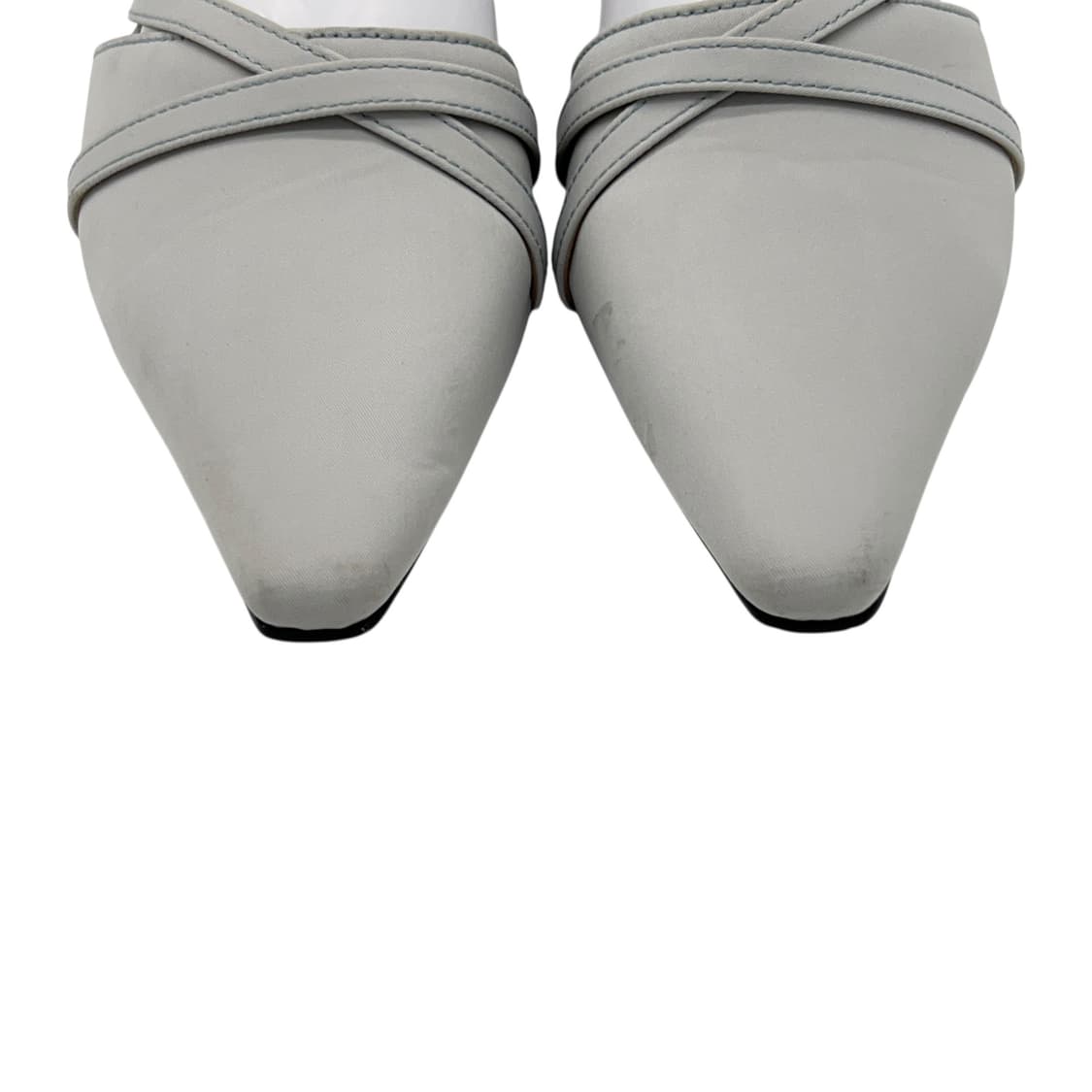 225 W 마뗑킴 스틸레토 스트랩 힐 라이트 그레이 상품이미지3