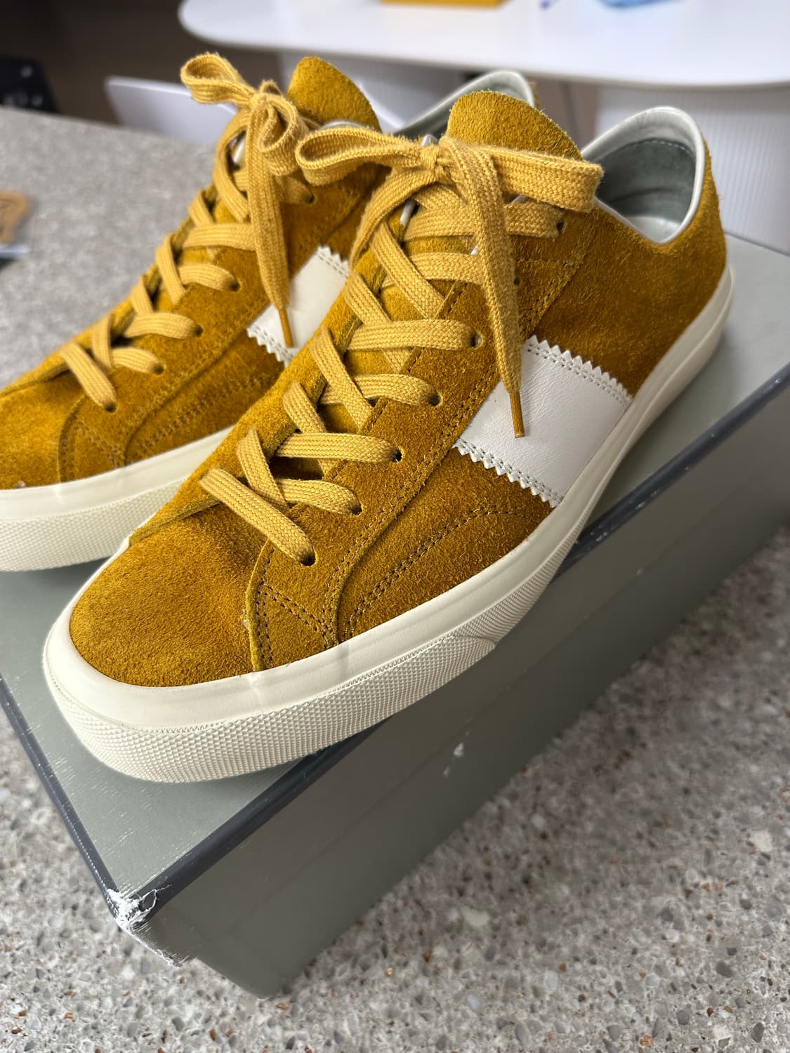 톰포드 캠브리지 스니커즈 상품이미지2