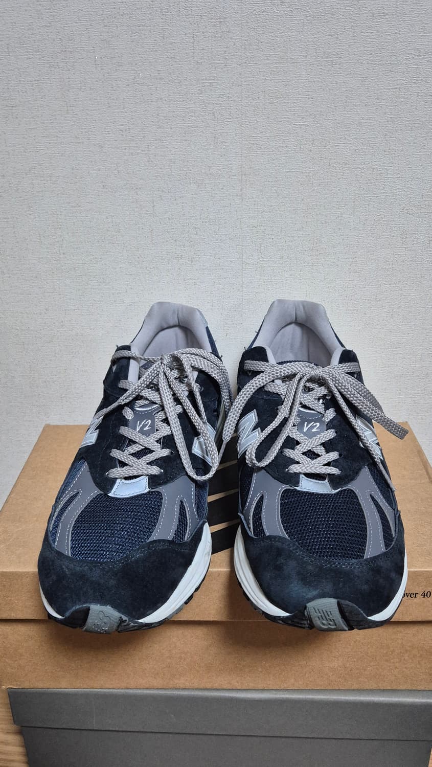 [ 300 ] 뉴발란스 991v2 네이비 팝니다  상품이미지2