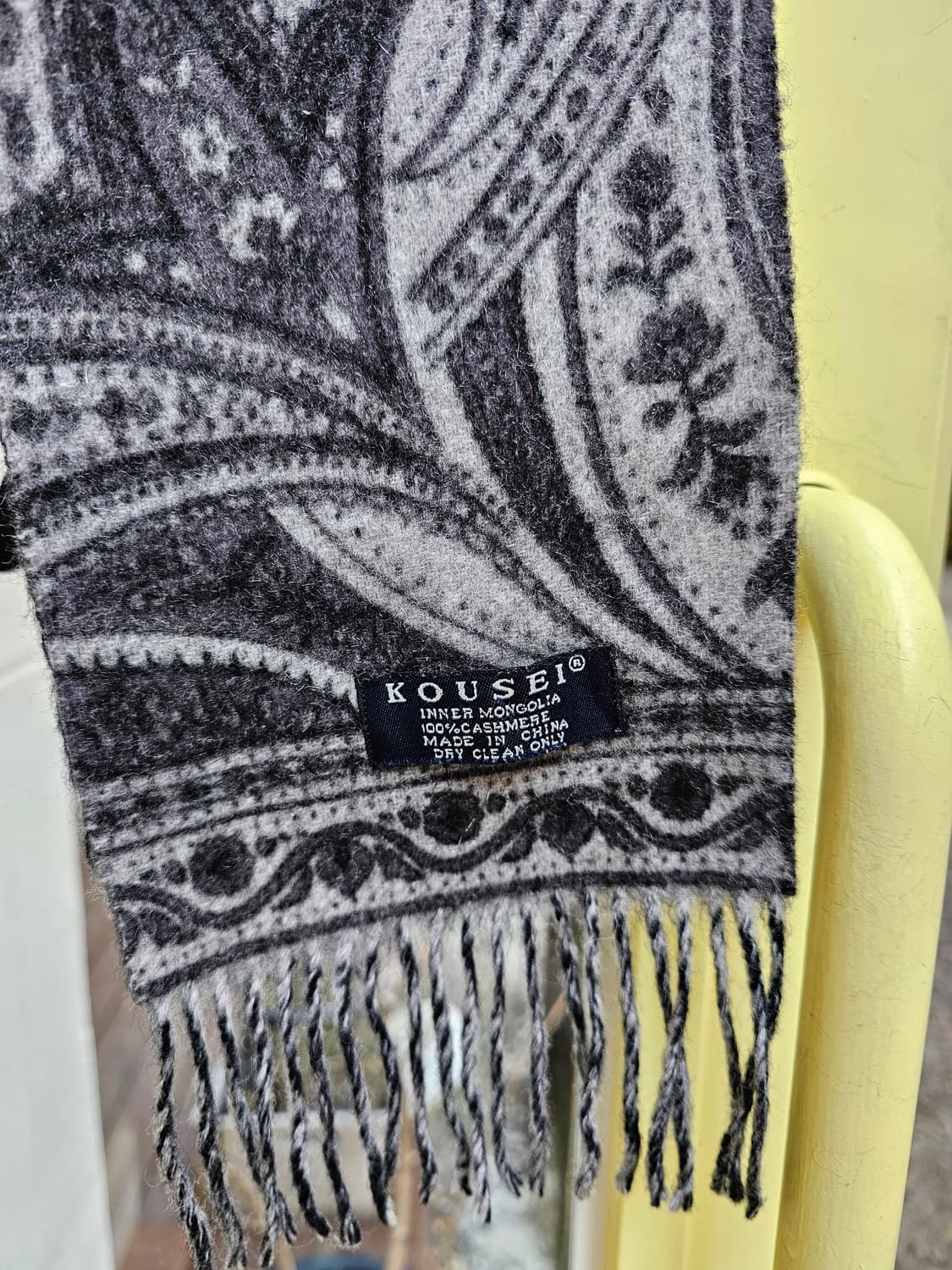 Kousei 캐시미어 반전 페이즐리 머플러 상품이미지3