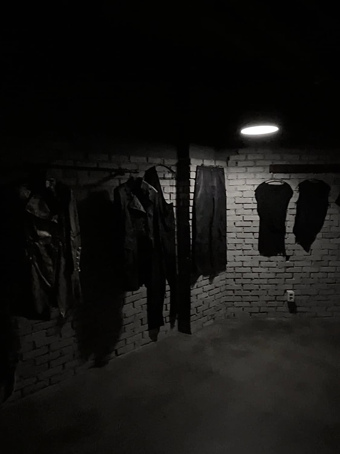 [오프라인 매장 안내] 상품이미지3