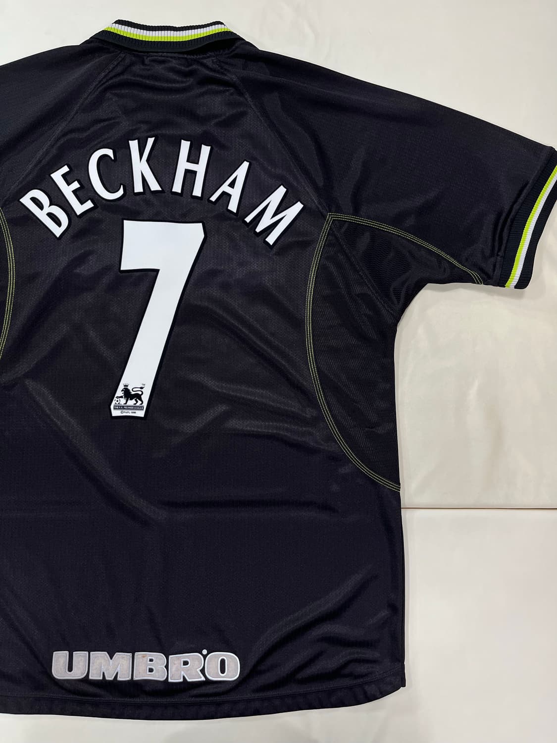 엄브로 98-99 맨체스터 유나이티드 FC 써드 데이비드 베컴 상품이미지7