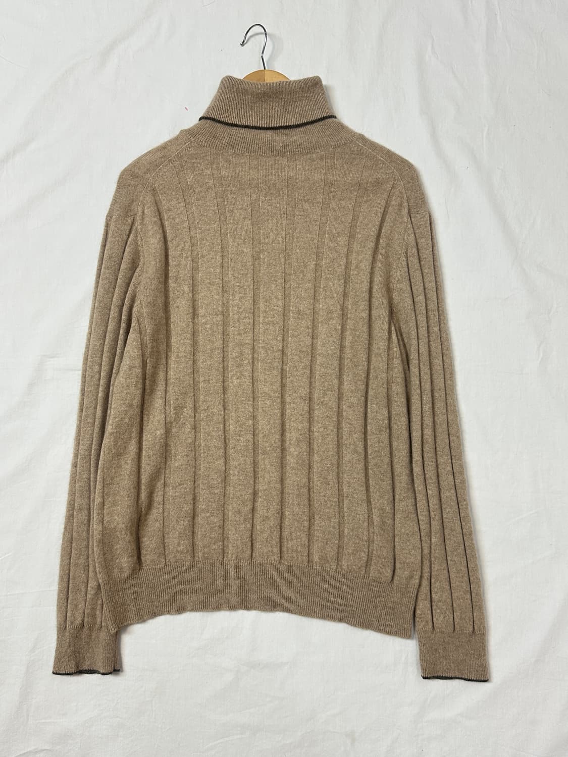 헤지스 캐시미어100% 터틀넥 목폴라 니트 상품이미지4