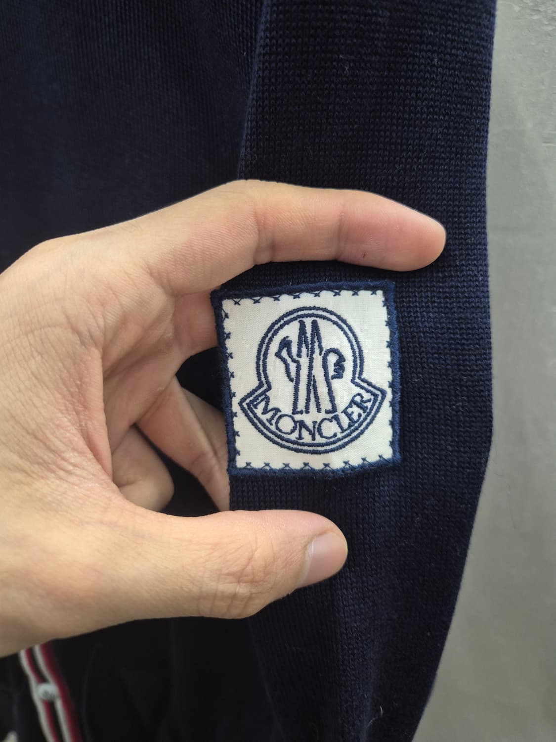 (정품)몽클레르 트리콜로르 가디건 네이비M 상품이미지4