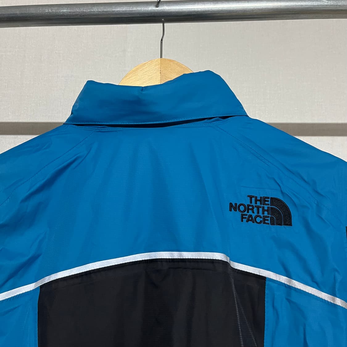 노스페이스 바람막이 90 상품이미지5