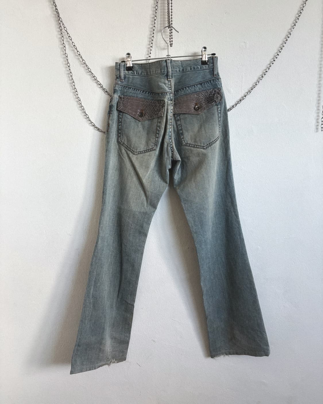 louis chavlon vkei 비쥬얼계 파이톤 부츠컷 데님 상품이미지3