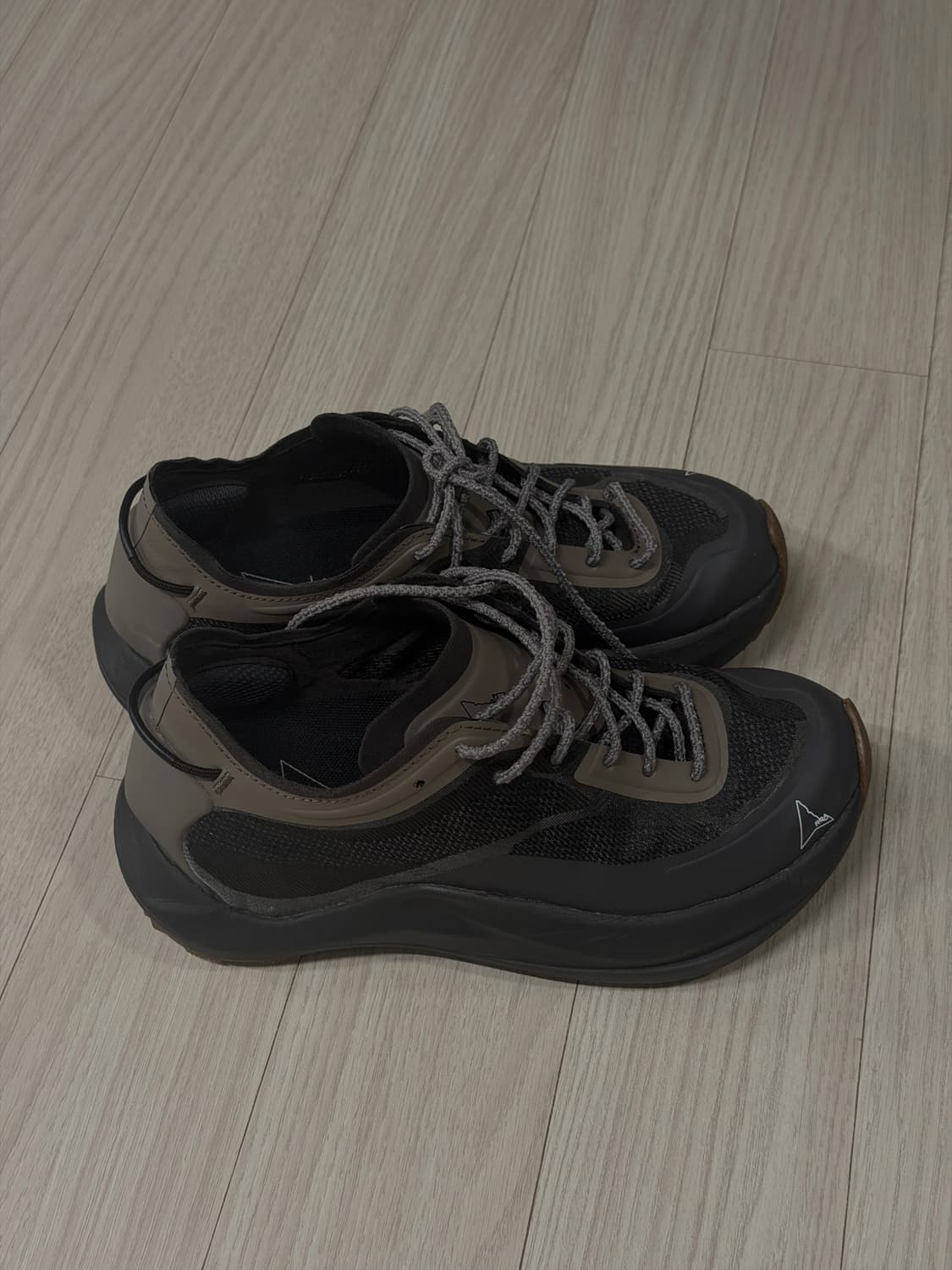 로아 셀라 브라운 230 상품이미지2
