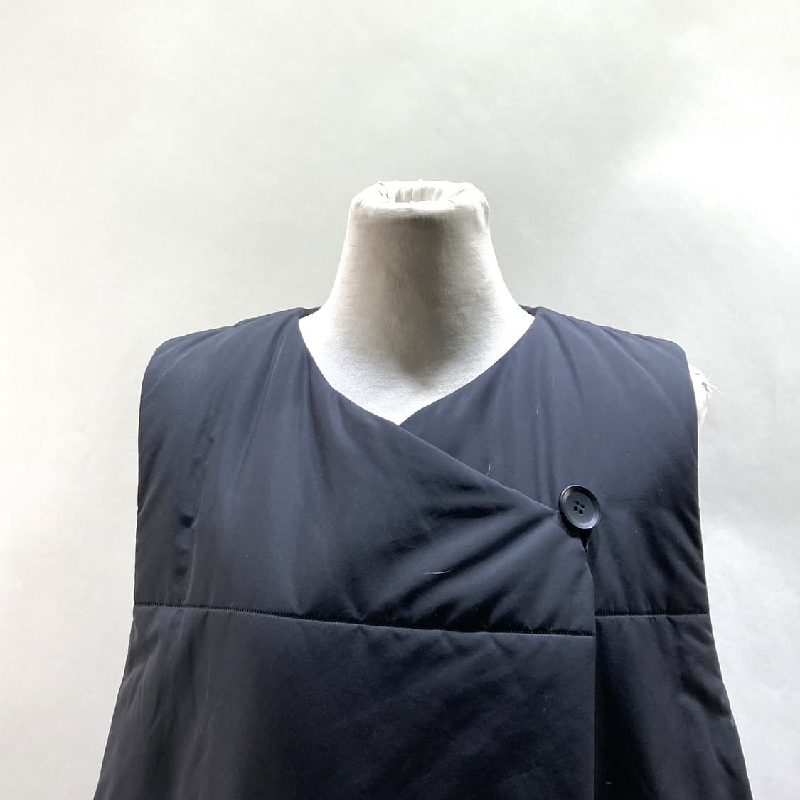 이세이미야케 플리츠플리즈 패딩베스트 정품 F  상품이미지2