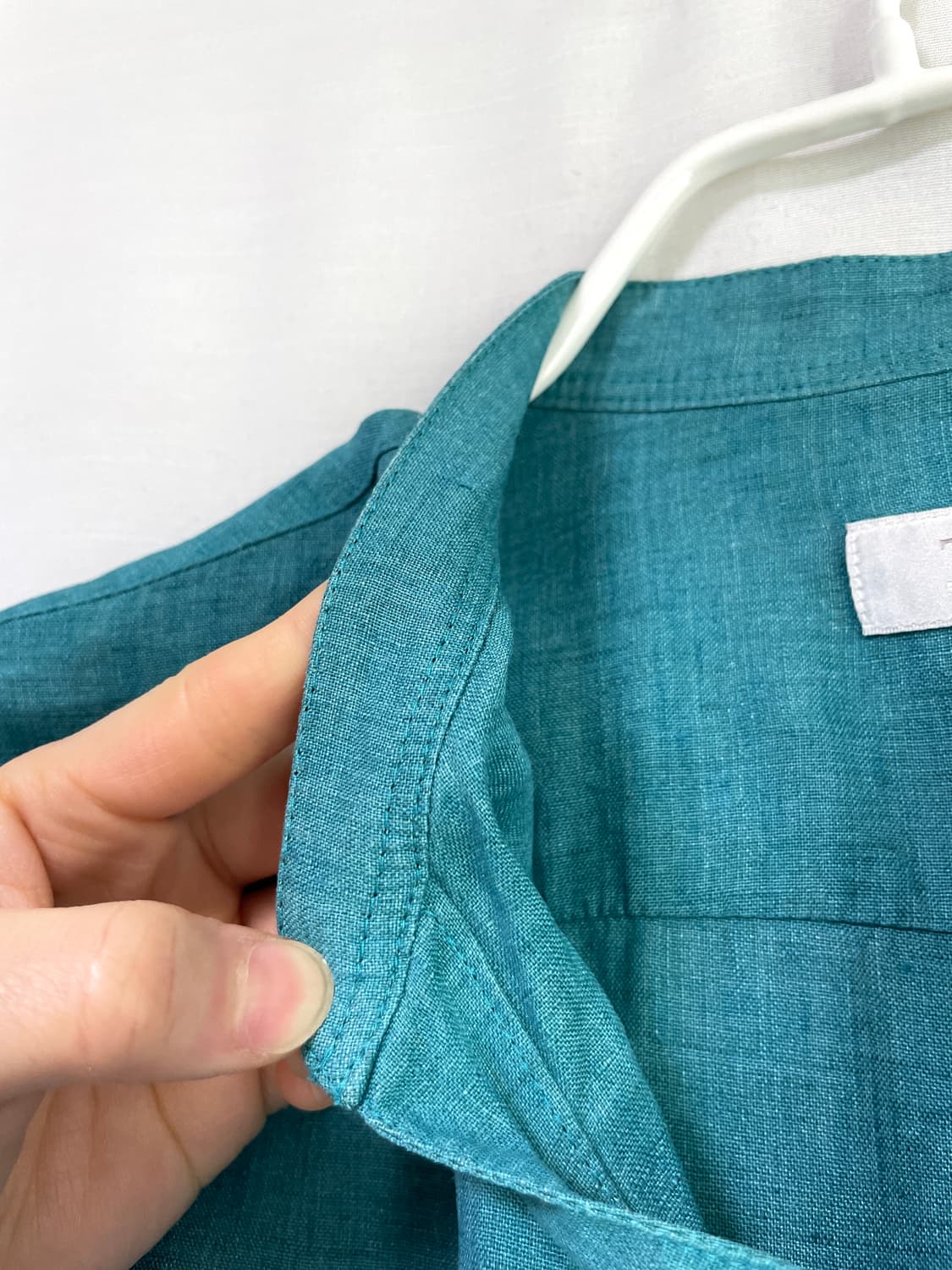 한섬 타임옴므 TIME 논카라 브이넥 린넨 셔츠 100 _ 청록 상품이미지8