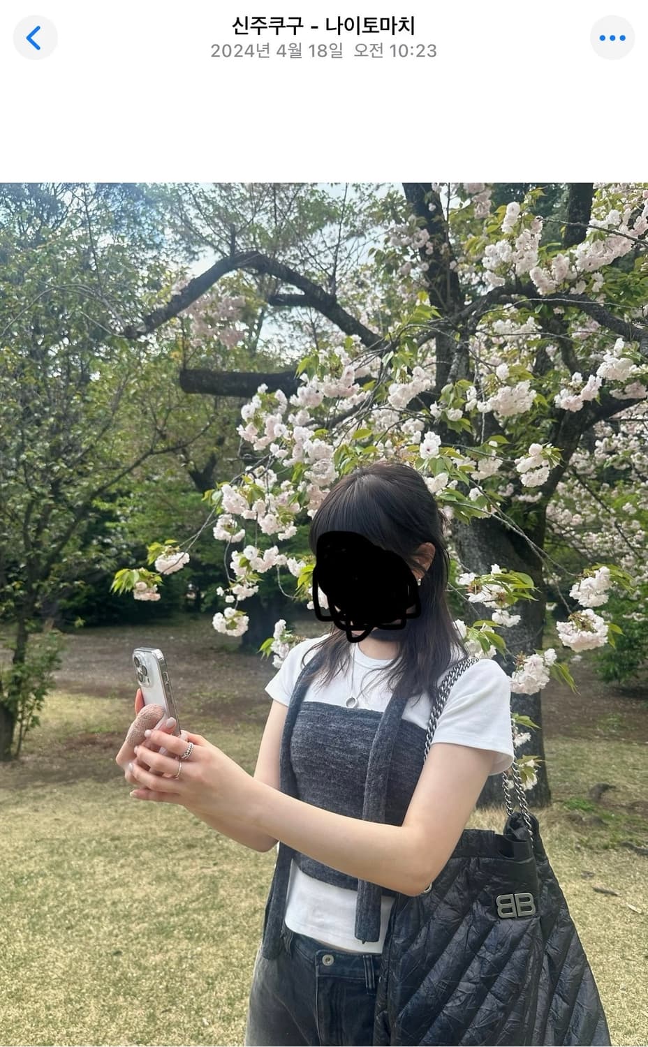 발렌시아가 크러쉬백 미디움 실버 상품이미지2