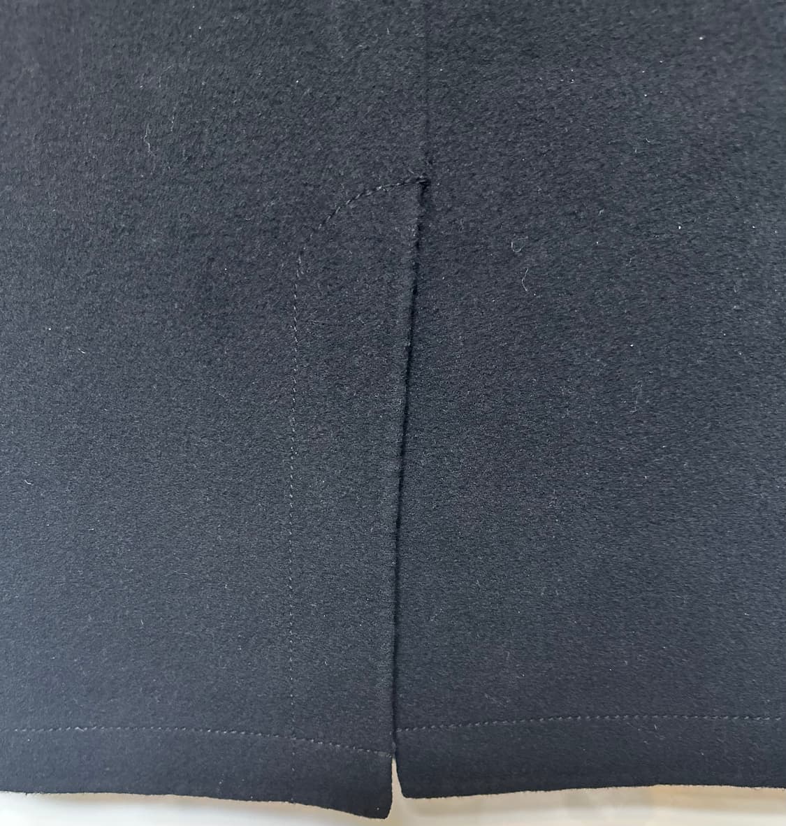 한섬시스템 캐시미어울블랙 더블 버튼 자켓 상품이미지6