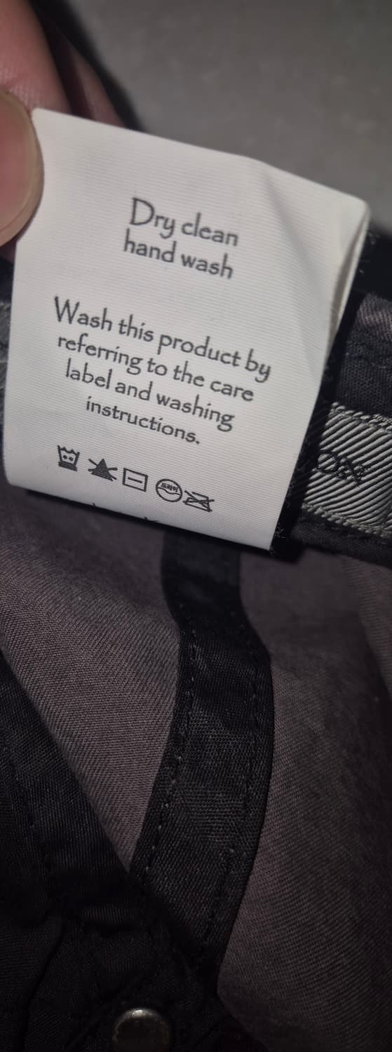 에모스탠스클럽 초판 로고 캡 상품이미지3