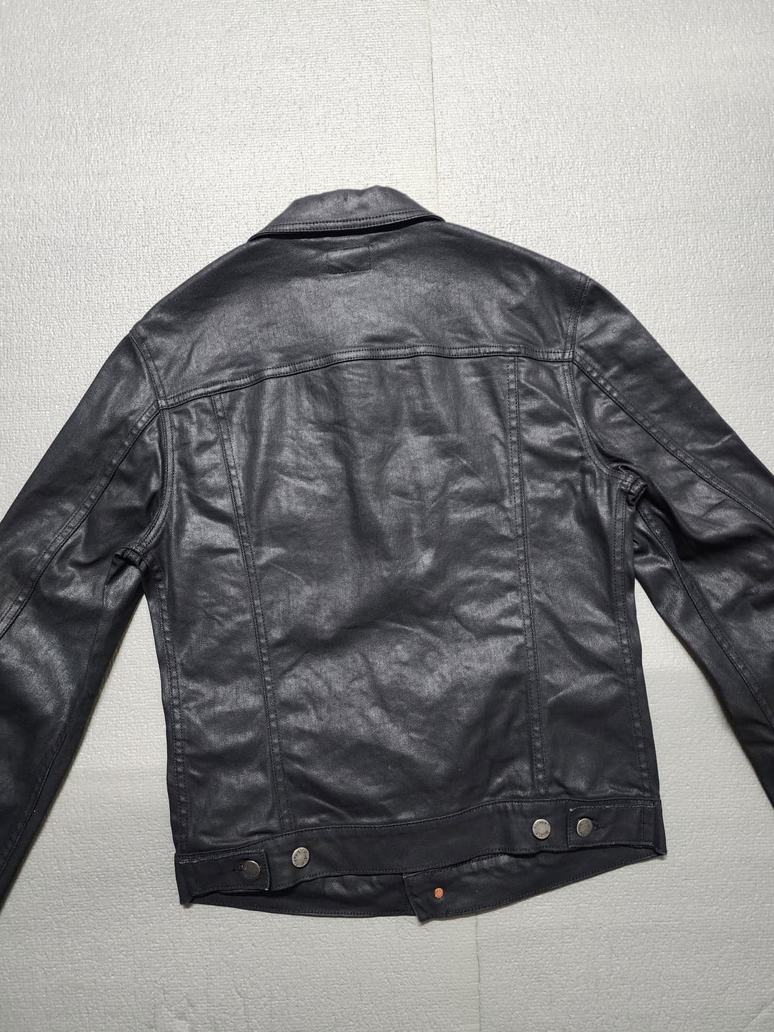 누디진 Nudie Jean 코팅 블랙 데님 자켓 상품이미지4