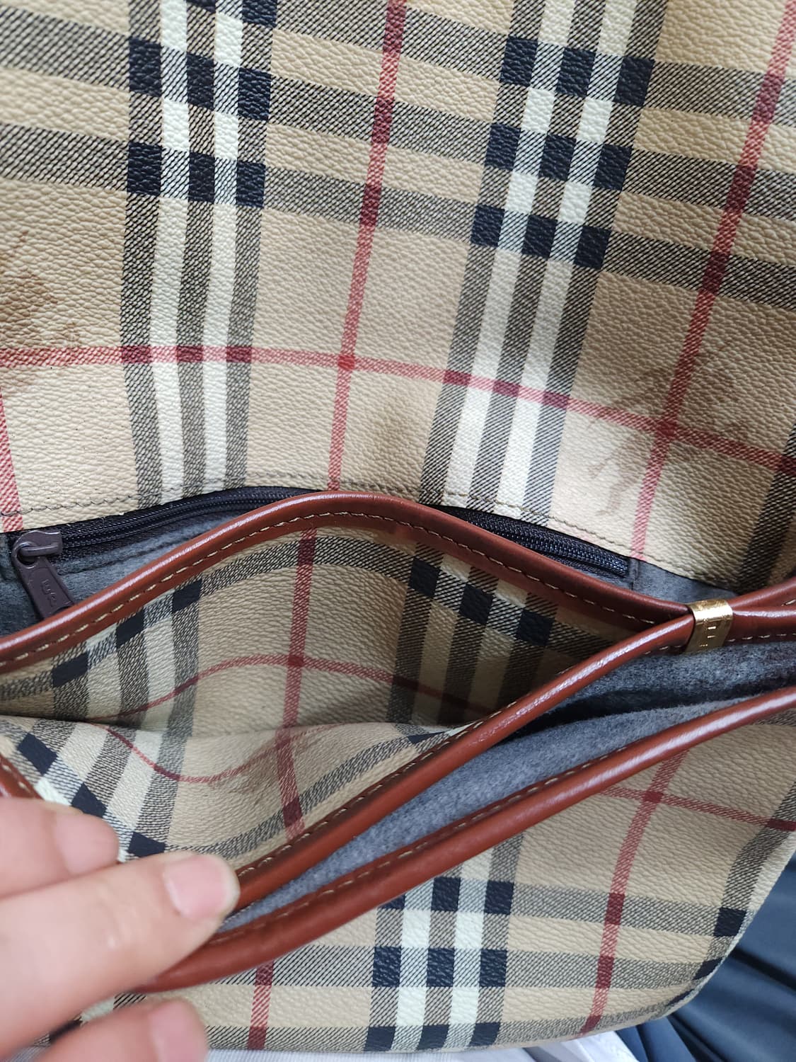 빈티지 버버리 노바체크 클러치
​
burberry 상품이미지8