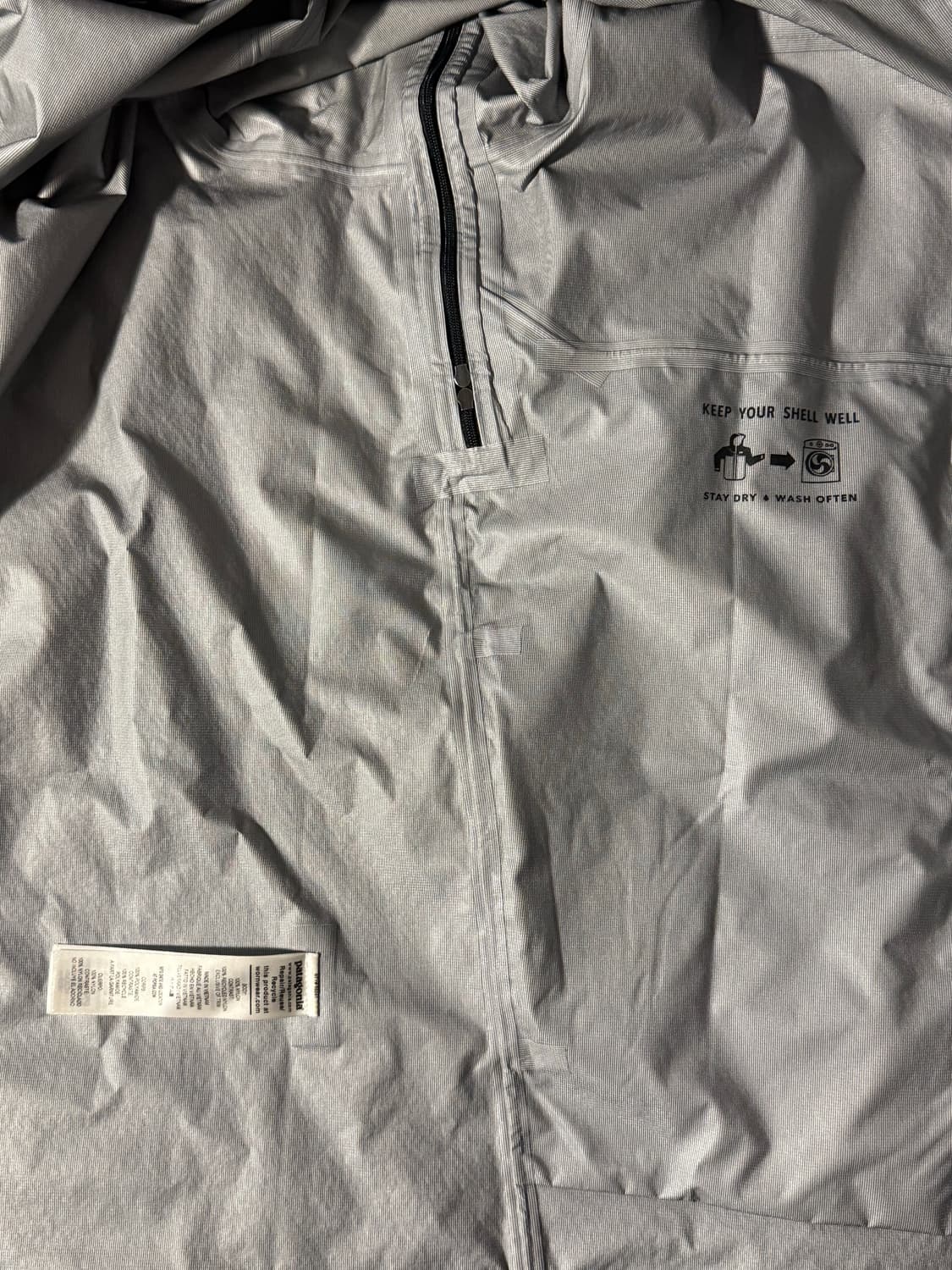 파타고니아 토렌쉘 3L 레인 재킷 상품이미지4