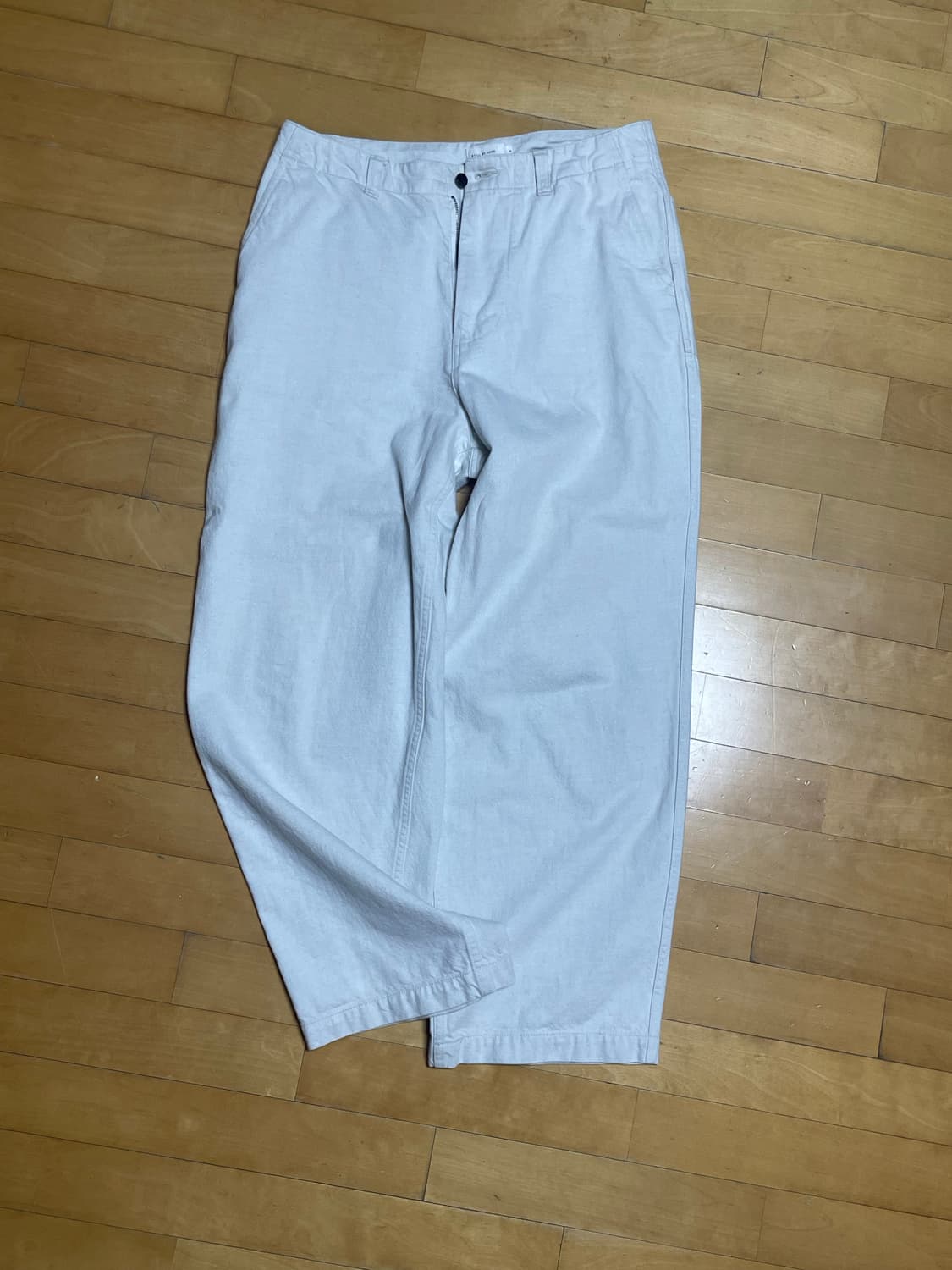 Ivory Oversized Jeans 상품이미지1