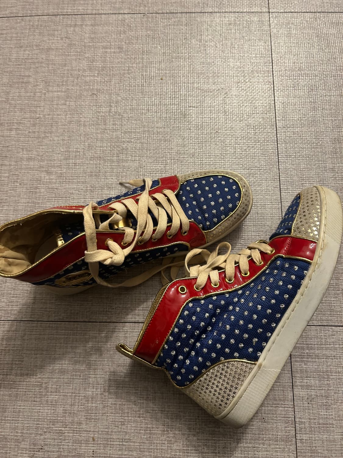 크리스찬 루부탱 슈퍼볼 사이즈 40 상품이미지2