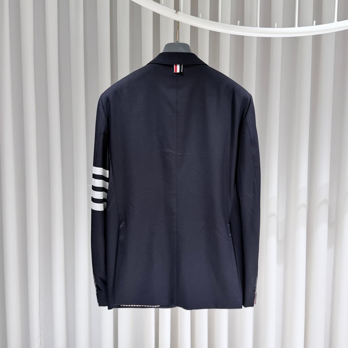 3 / 톰브라운 사선완장 플레인 위브 블레이저 / 택달림 상품이미지5