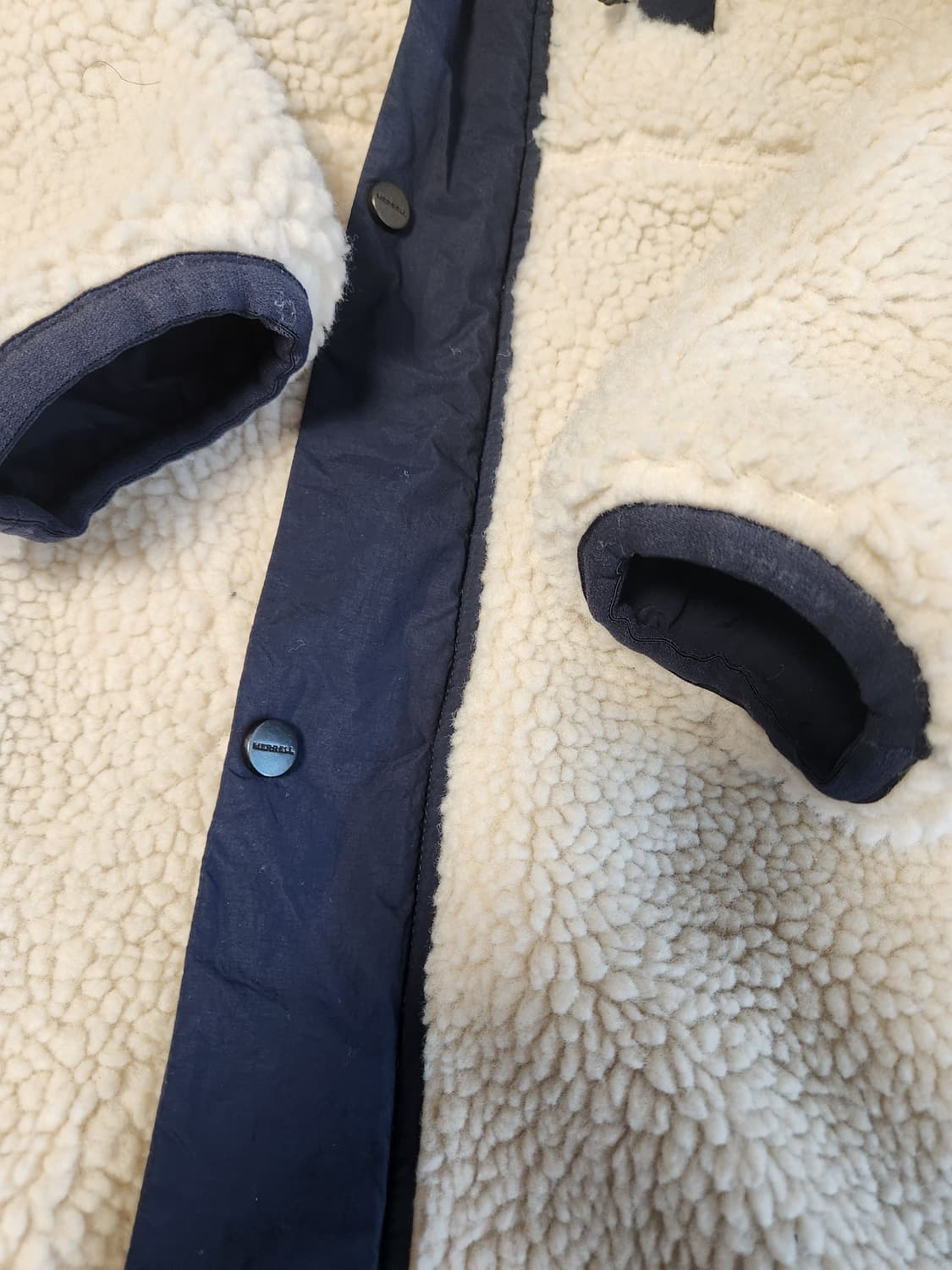 머렐 여성 하이넥 리버시블 롱 플리스 사이즈90(s)

여러 중고사이트에 상품이미지7