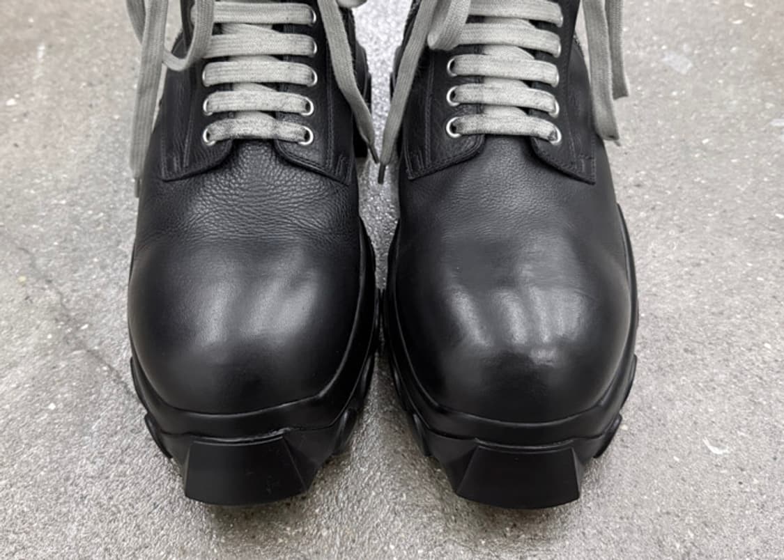 릭오웬스 보조 레이스업 트랙터 부츠 상품이미지4