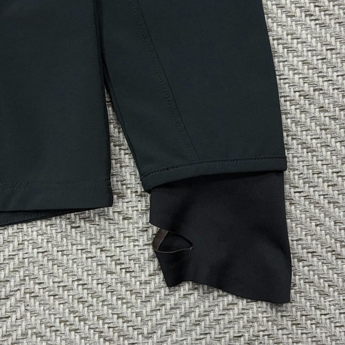 언더아머 베이직 바람막이 v2730 상품이미지8