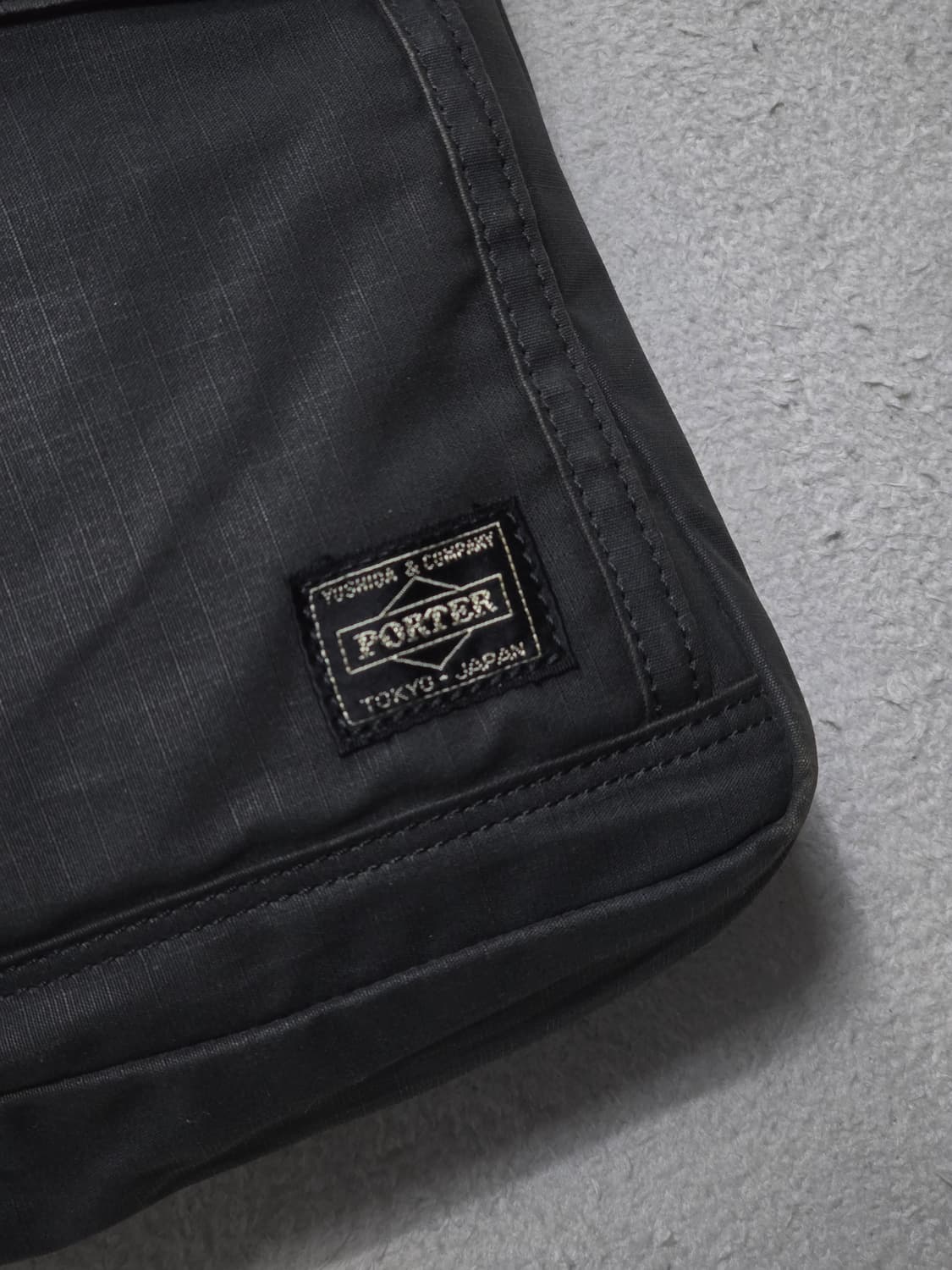 Yoshida Porter 요시다포터 나일론 큐브 숄더백 상품이미지2