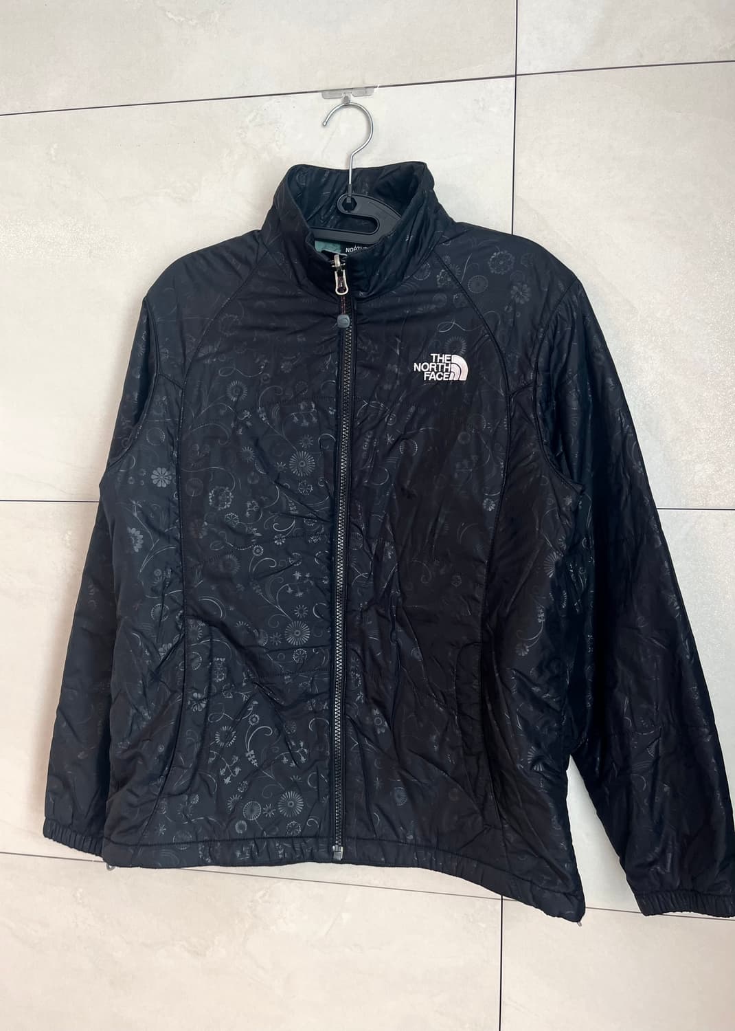 노스페이스 경량 패딩 자켓 블랙 [90] 상품이미지3