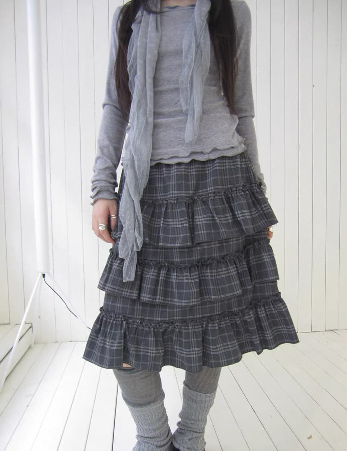 Ang project 프릴 스카프+롱슬리브 상품이미지2