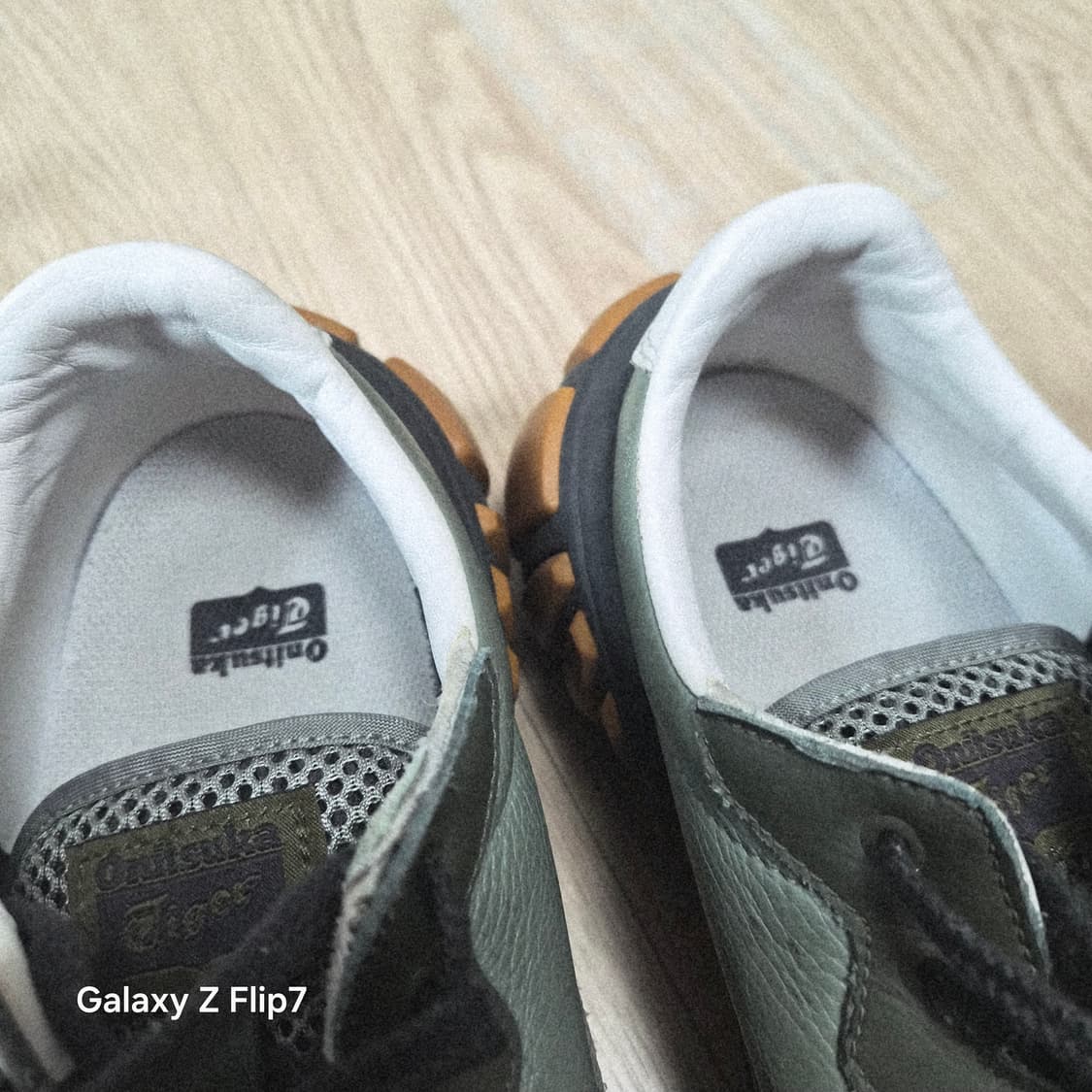 오니츠카타이거 덴티그레 상품이미지3