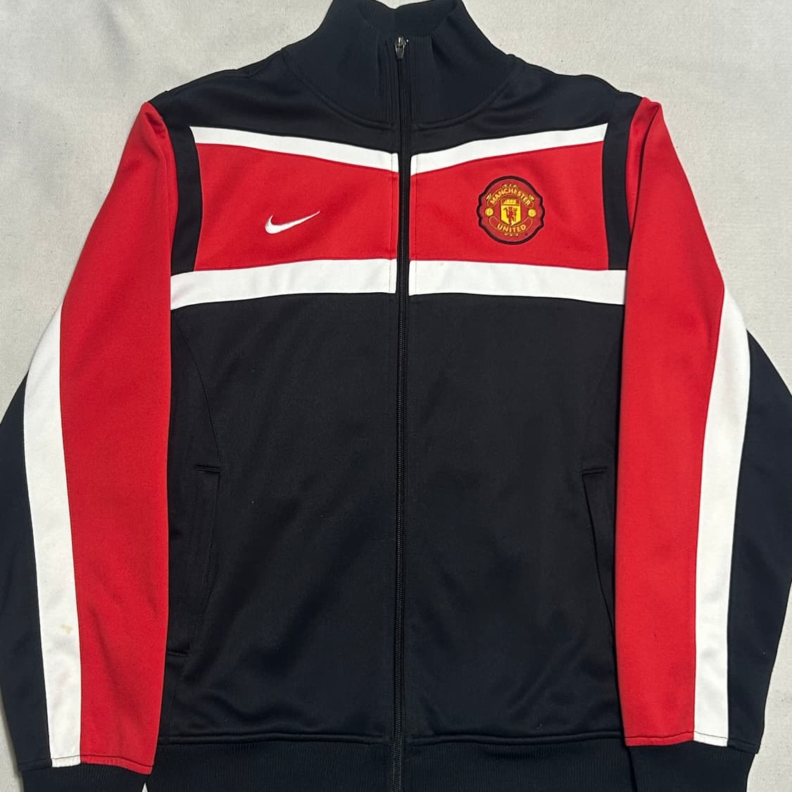 🫶🏻 나이키 맨체스터 유나이티드 (레드+블랙) 배색 트랙탑 🫶🏻 상품이미지1