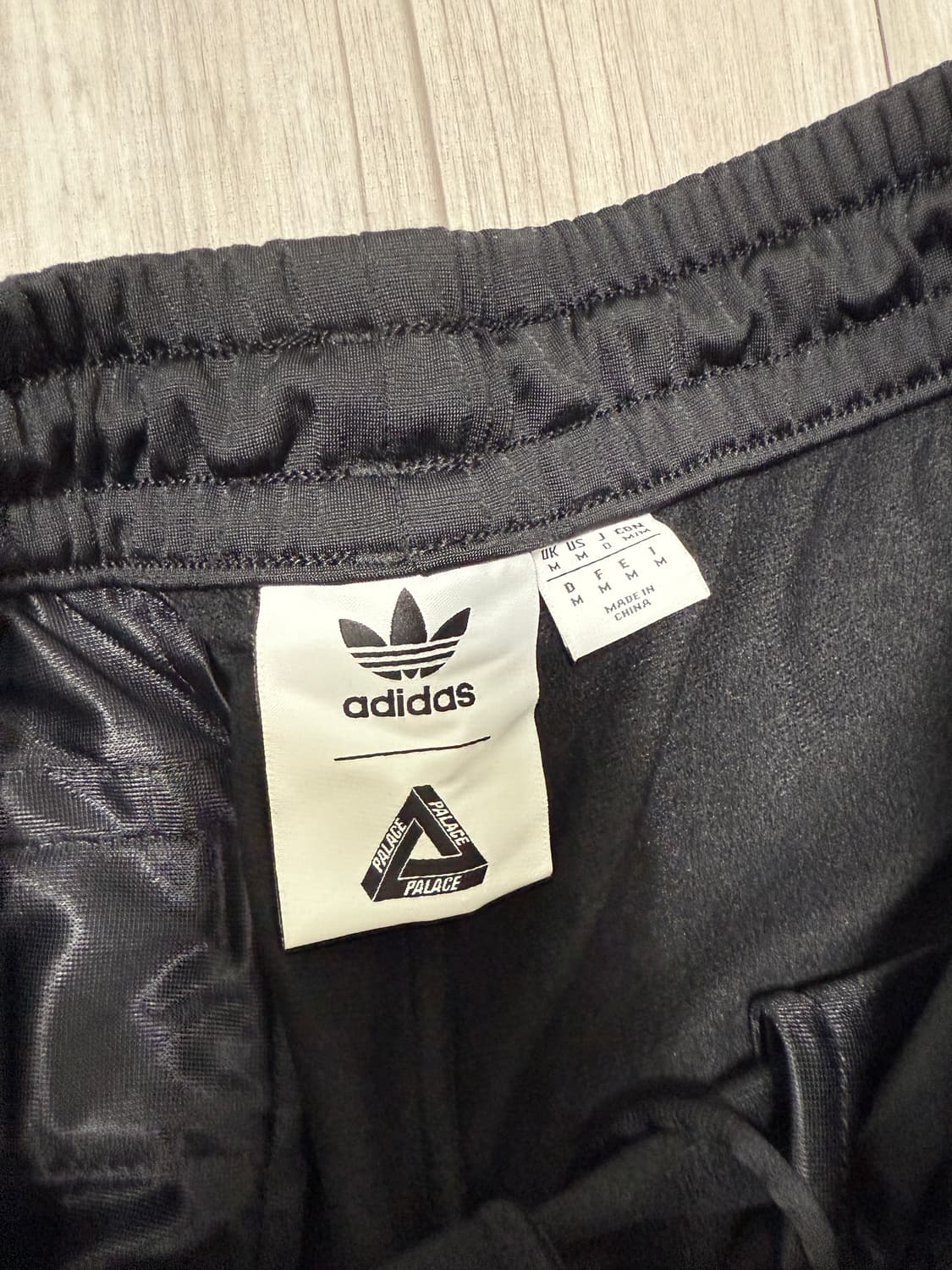[M] 팔라스 아디다스 파이어버드 트랙팬츠 블랙 상품이미지2