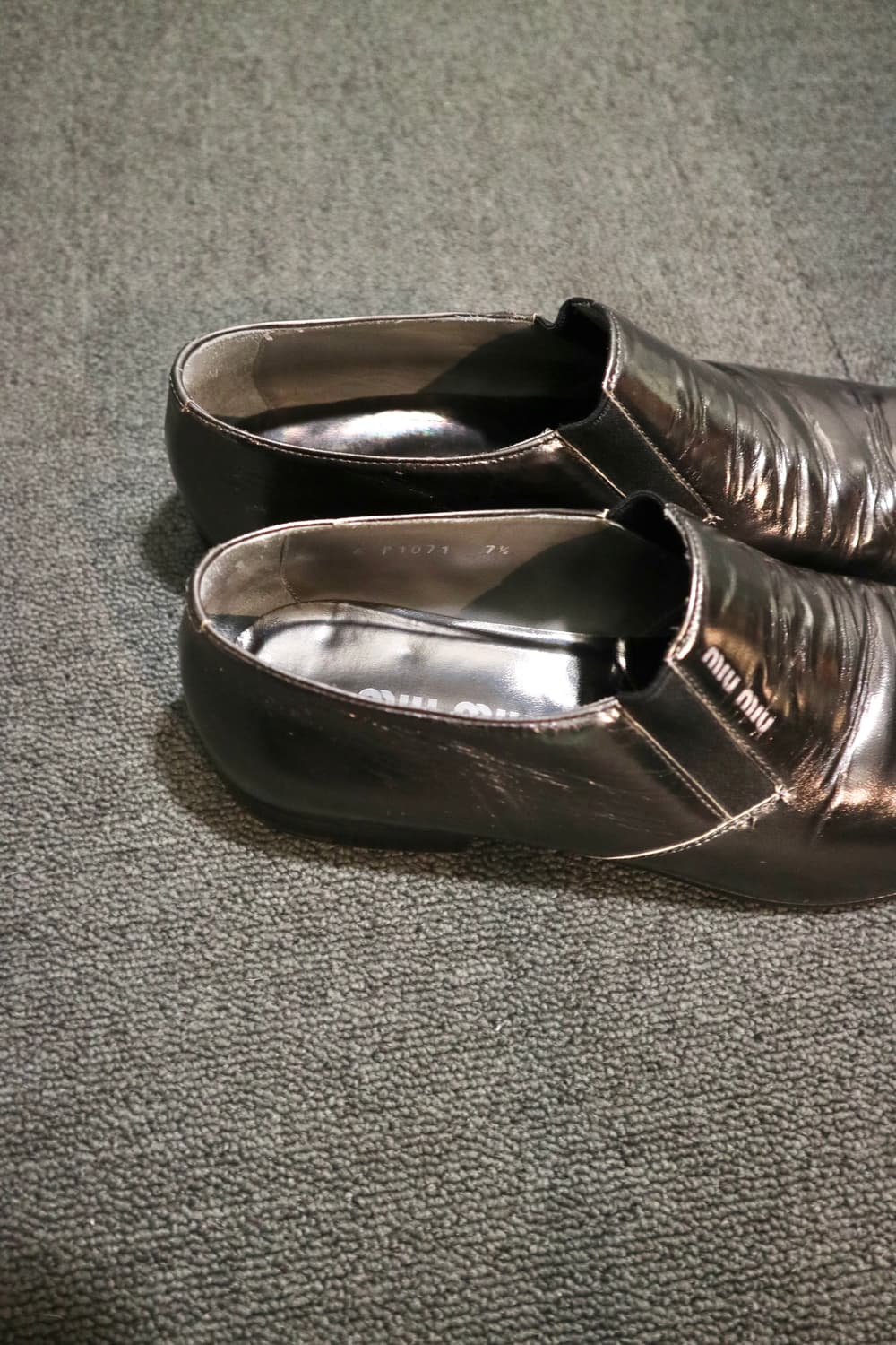 Miu Miu silver derby 상품이미지2