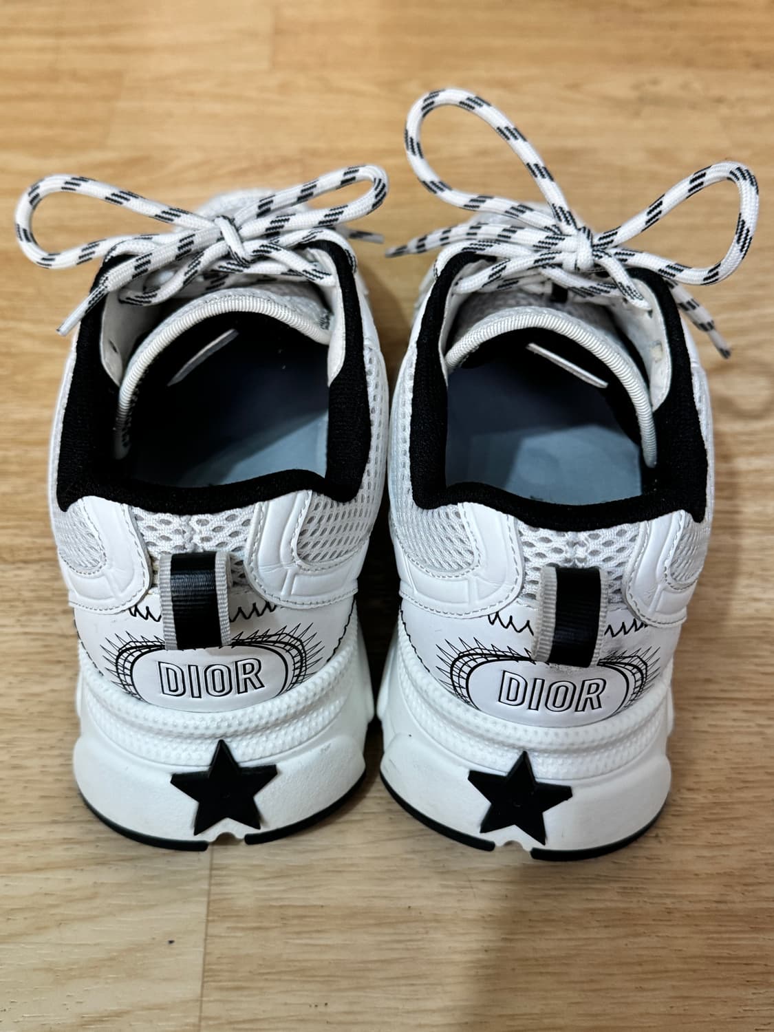 디올 크로노 스니커즈 화이트 DC 39 상품이미지4