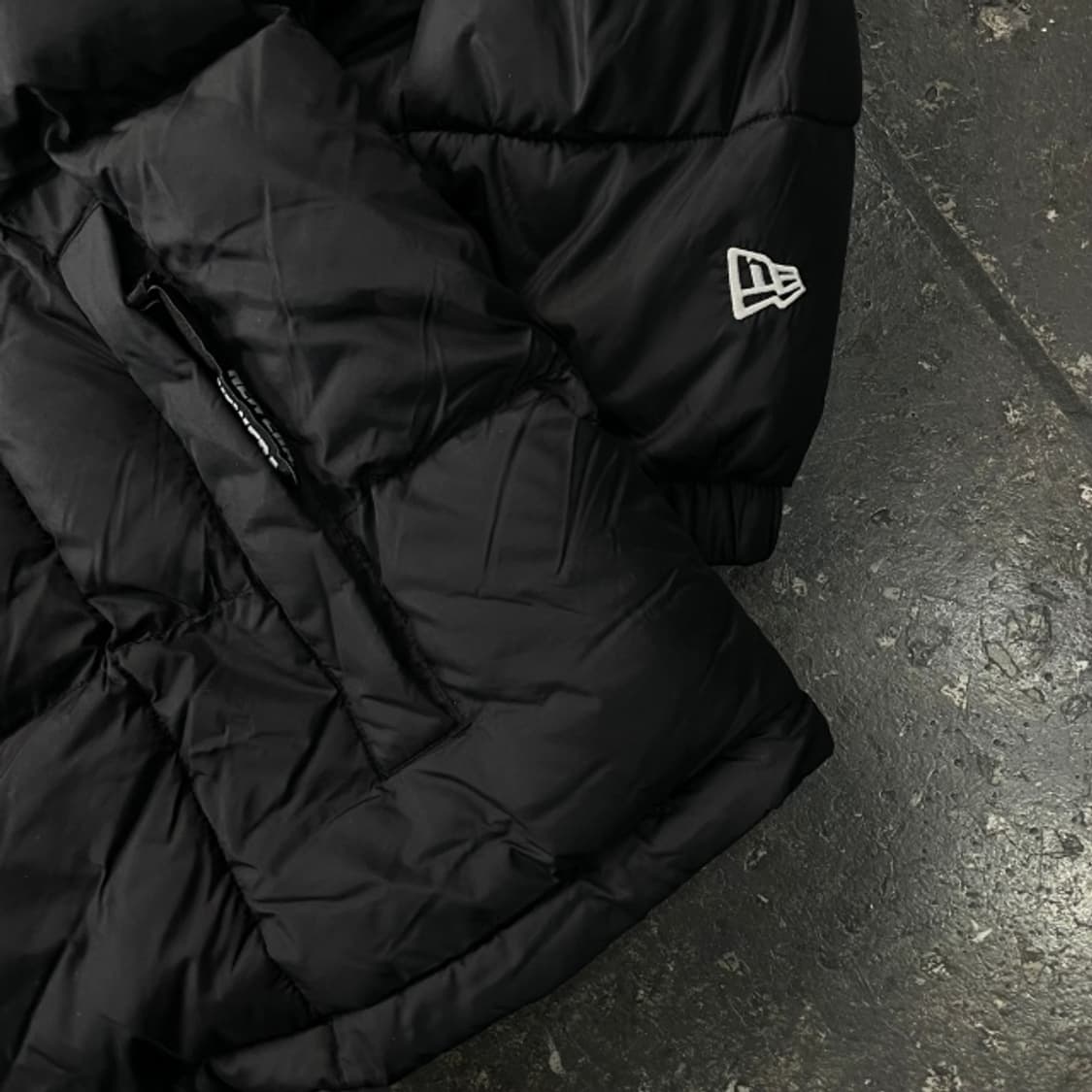 105 뉴에라 페더리스 푸퍼 패딩 상품이미지4