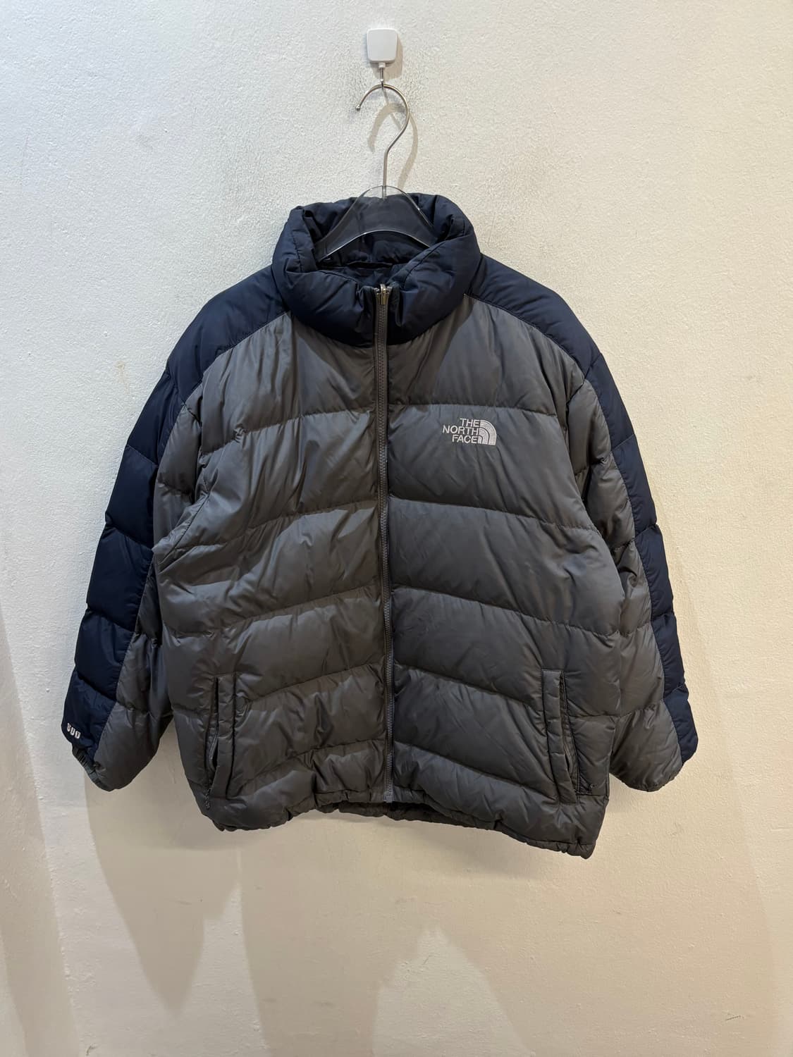 The north face gray navy padding 상품이미지1