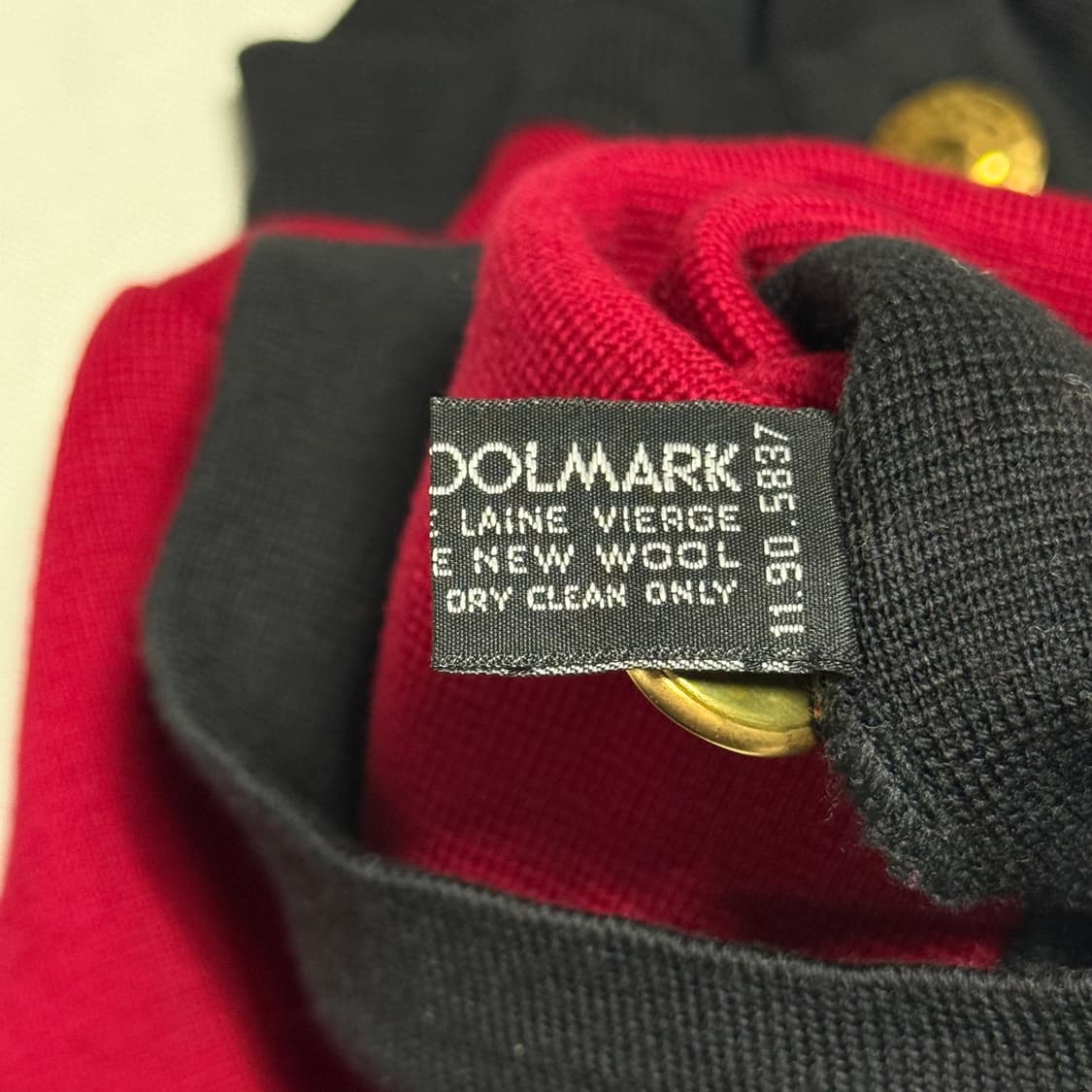 Yves Saint Lauren 레드 퓨어뉴 울 골드 버튼 가디건 상품이미지4
