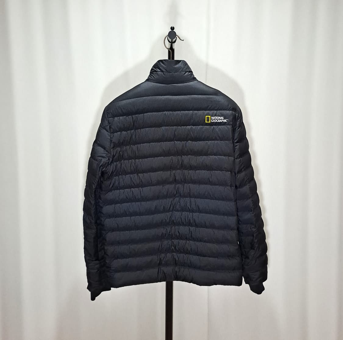(택포) 내셔널지오그래픽 구스다운 경량패딩 B197 상품이미지4