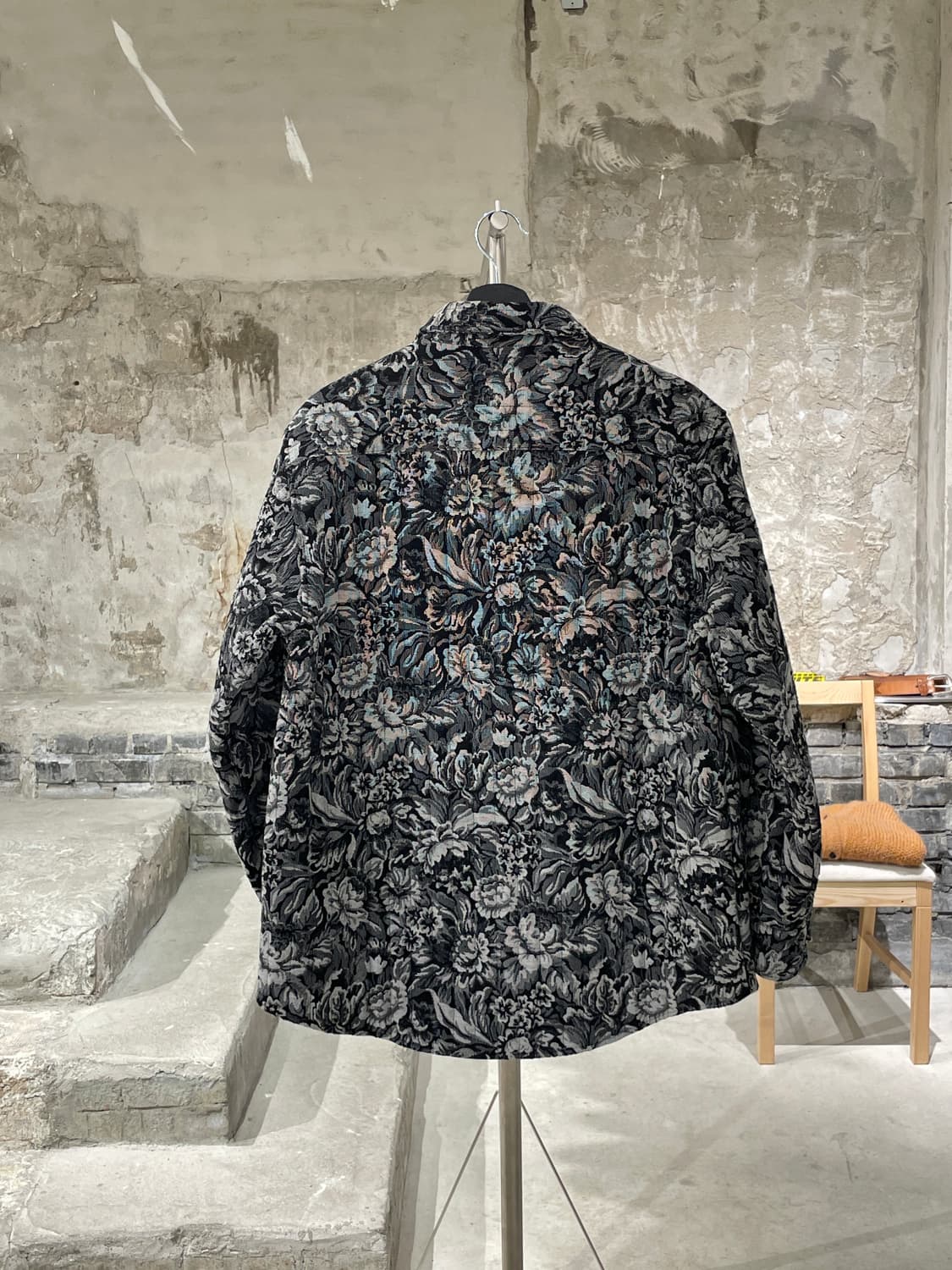 아노니모아노니마 그레이 플로랄 히든 스냅 자켓 상품이미지6