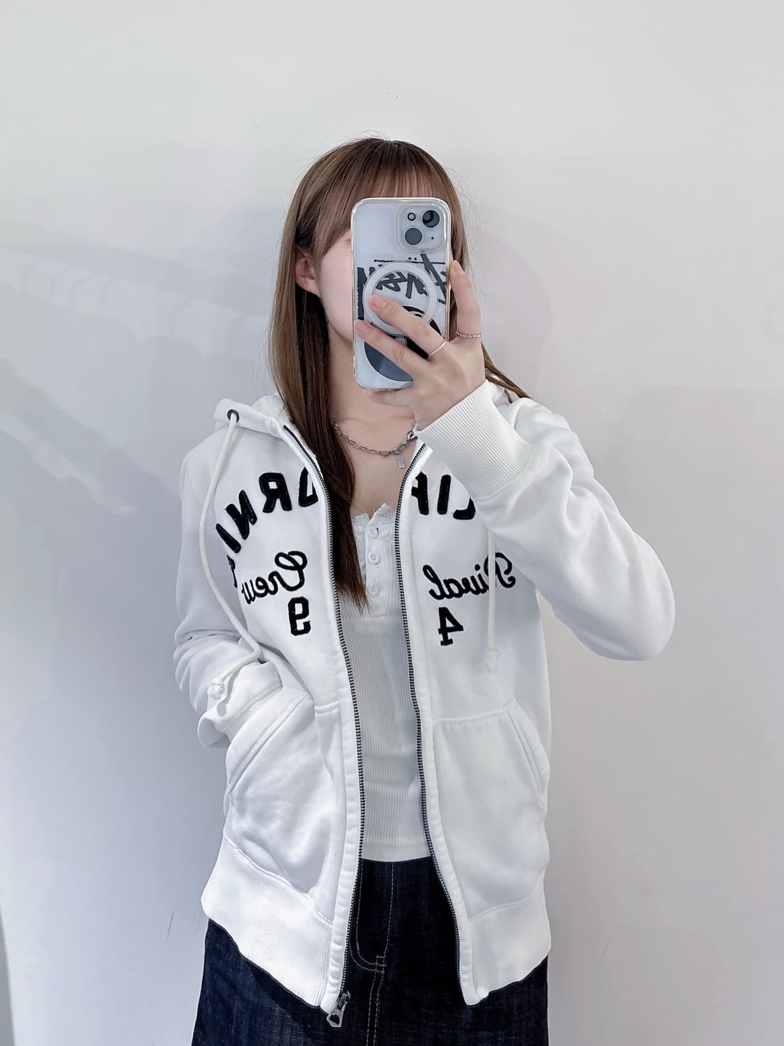 후아유 화이트 빅로고 후드집업 상품이미지2