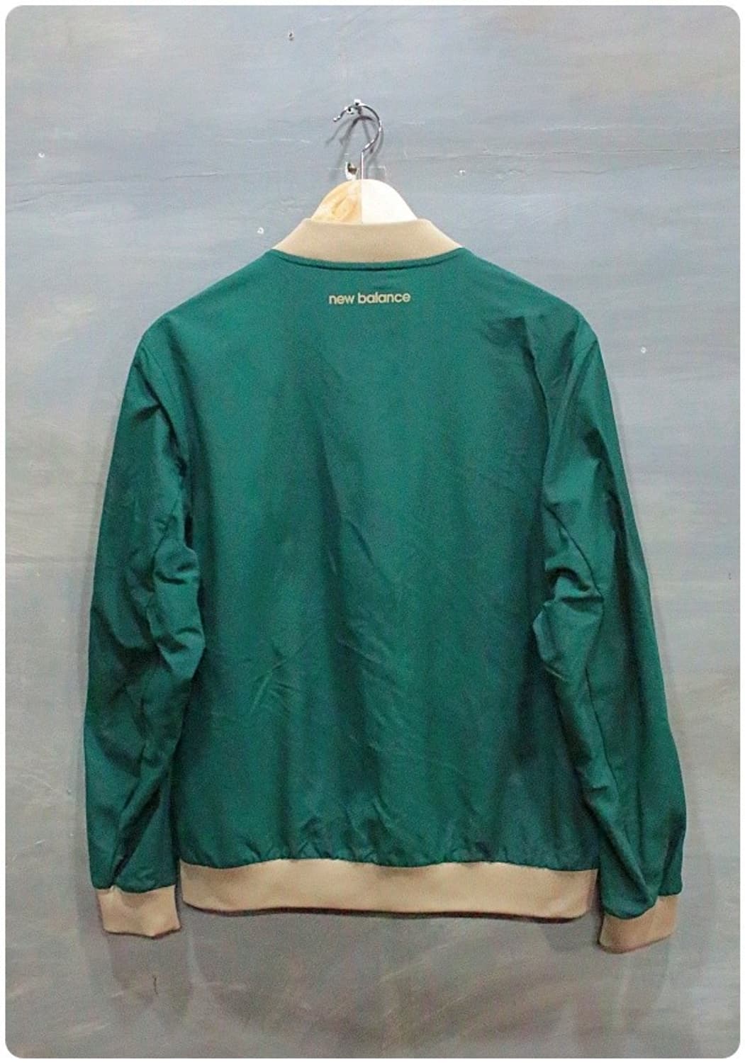 뉴발란스 플라이트팩 항공 자켓 L 상품이미지3