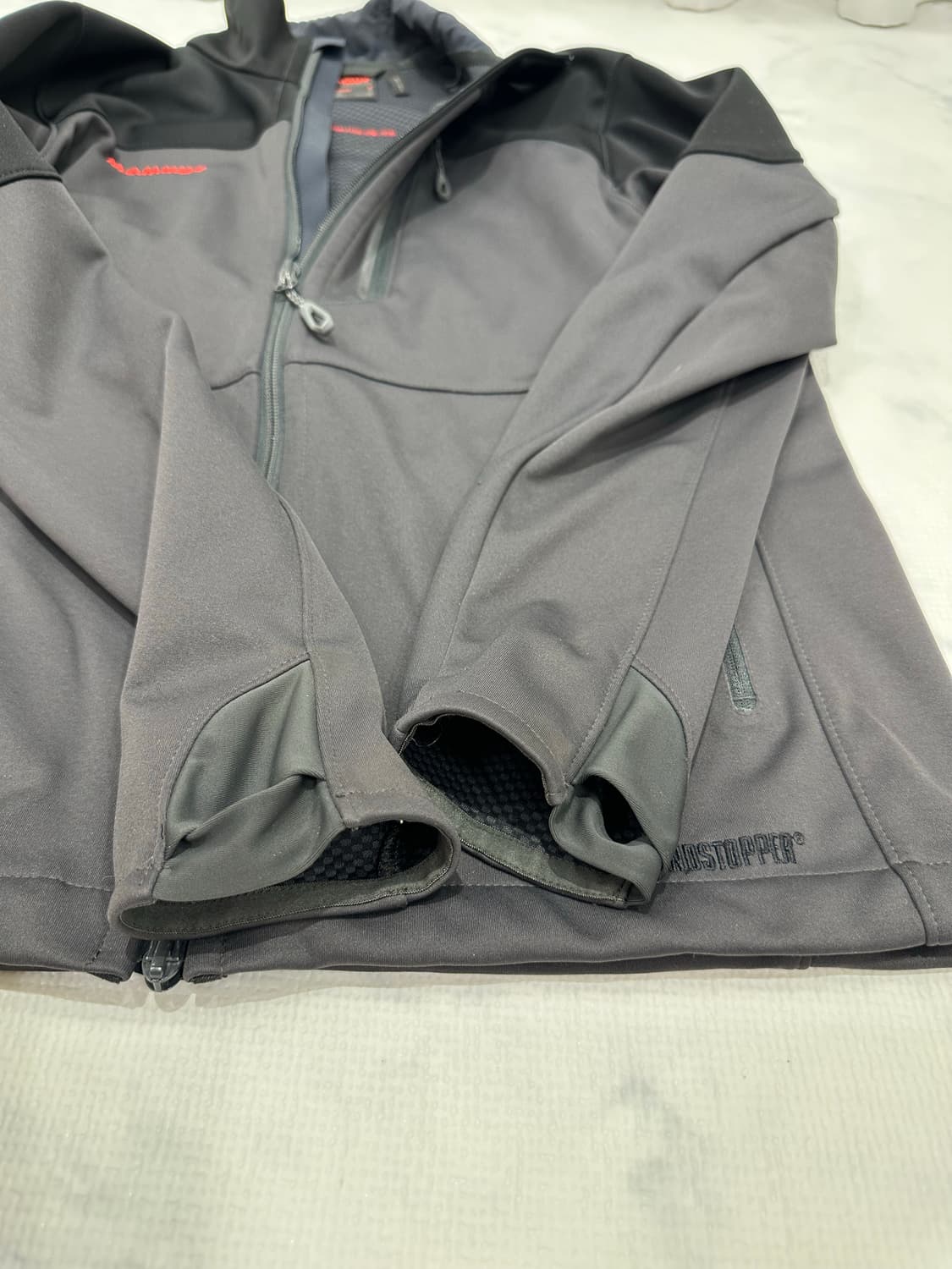 마무트 소프트쉘 윈드스토퍼 방풍 자켓 M 상품이미지7