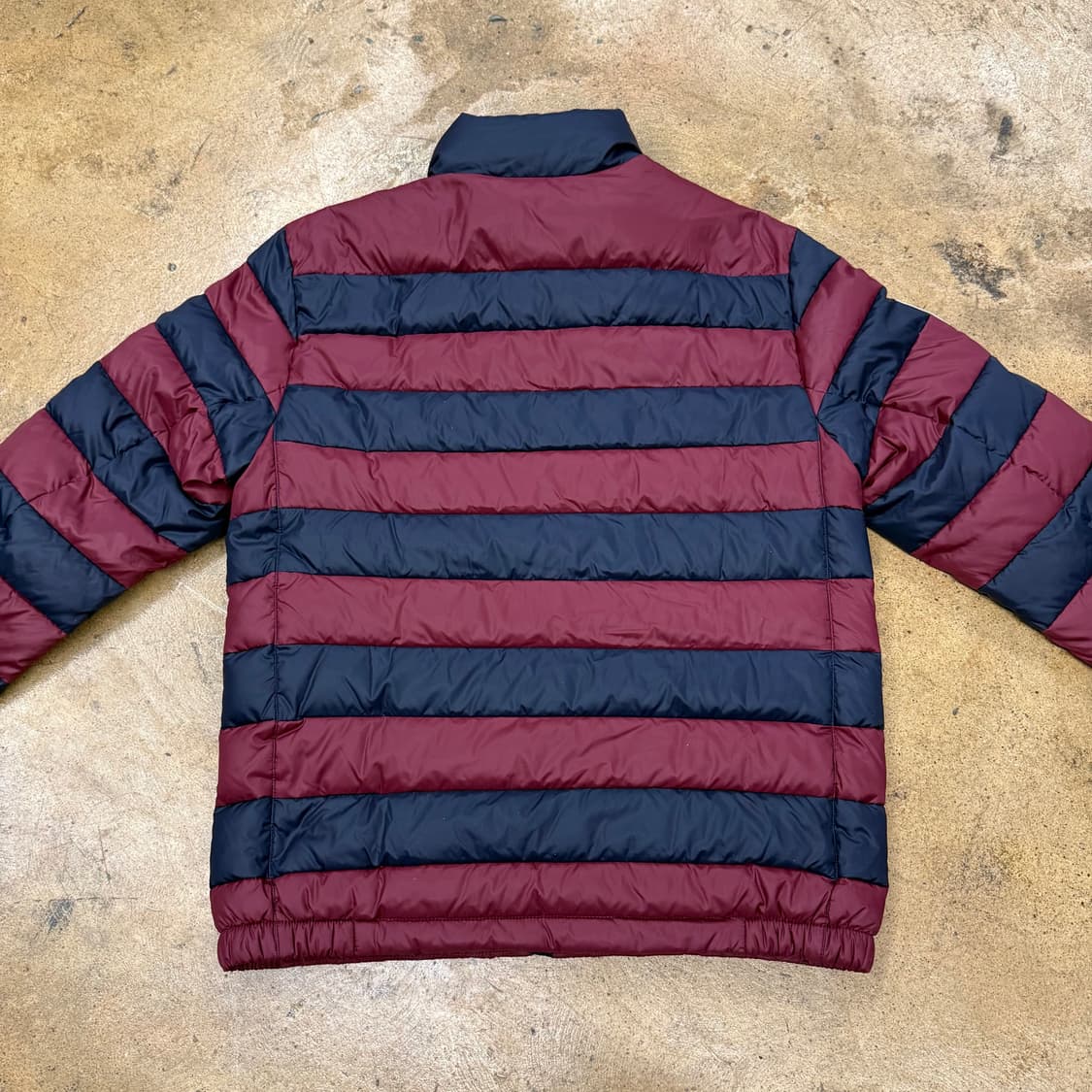 폴로 랄프로렌 스트라이프 네이비 버건디 숏패딩  상품이미지4