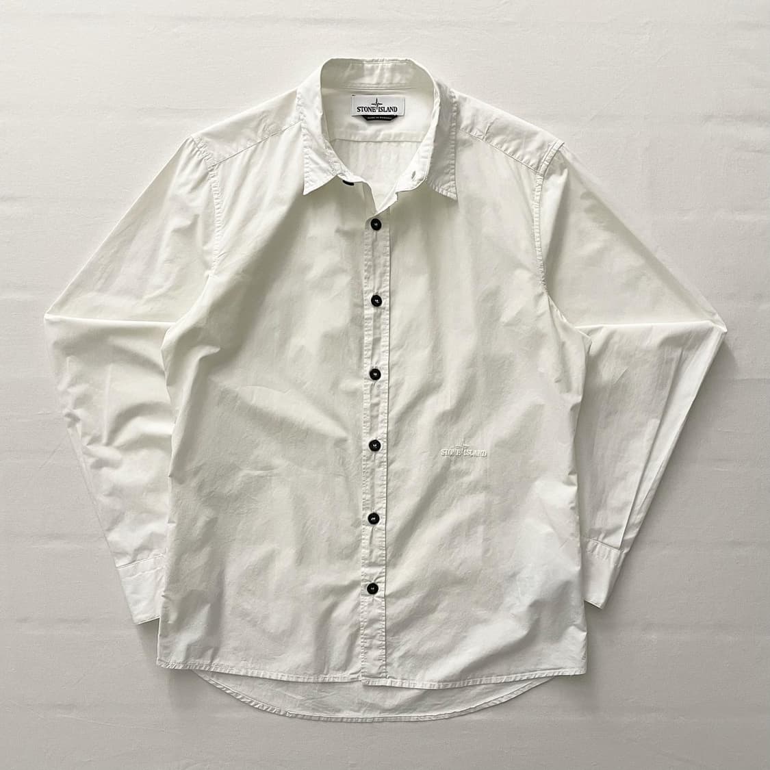 스톤아일랜드 화이트 셔츠 상품이미지1