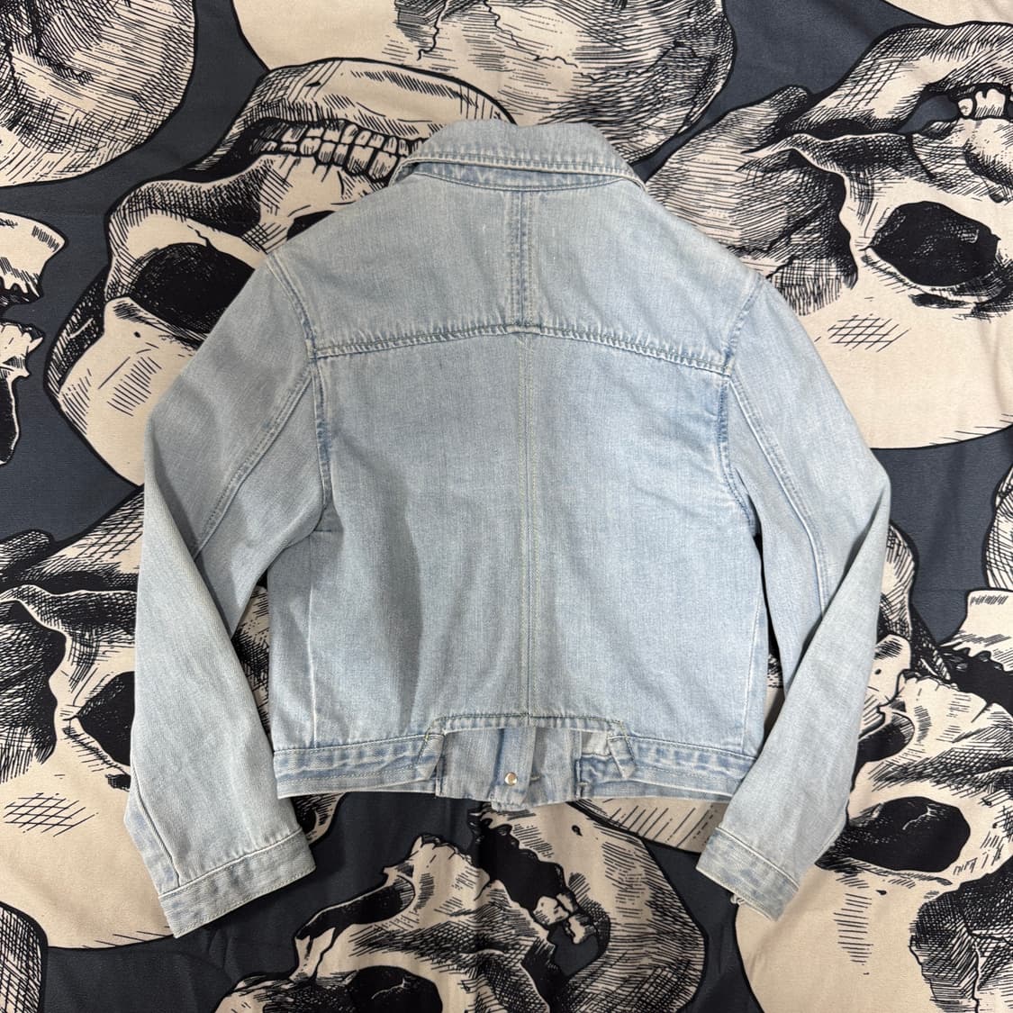 산드로 연청데님자켓 여성 39 (79-86-160)사이즈 상품이미지2