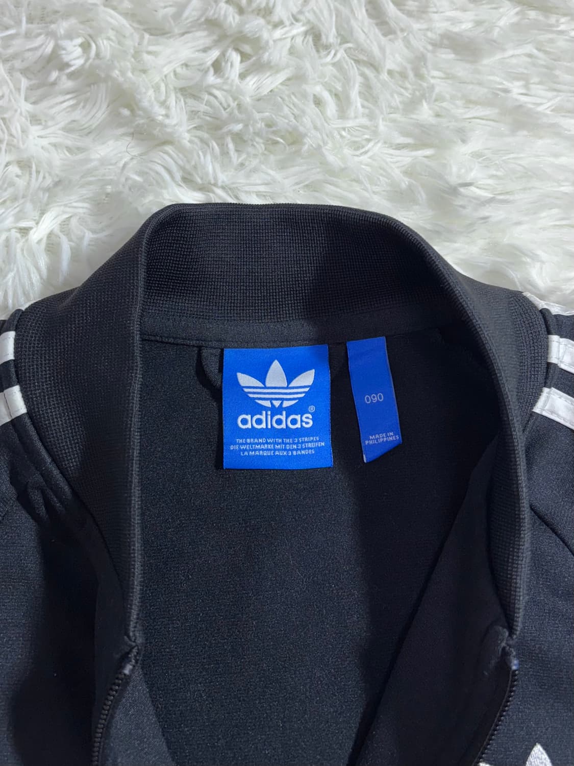 아디다스 블랙 삼선 트랙탑  상품이미지6